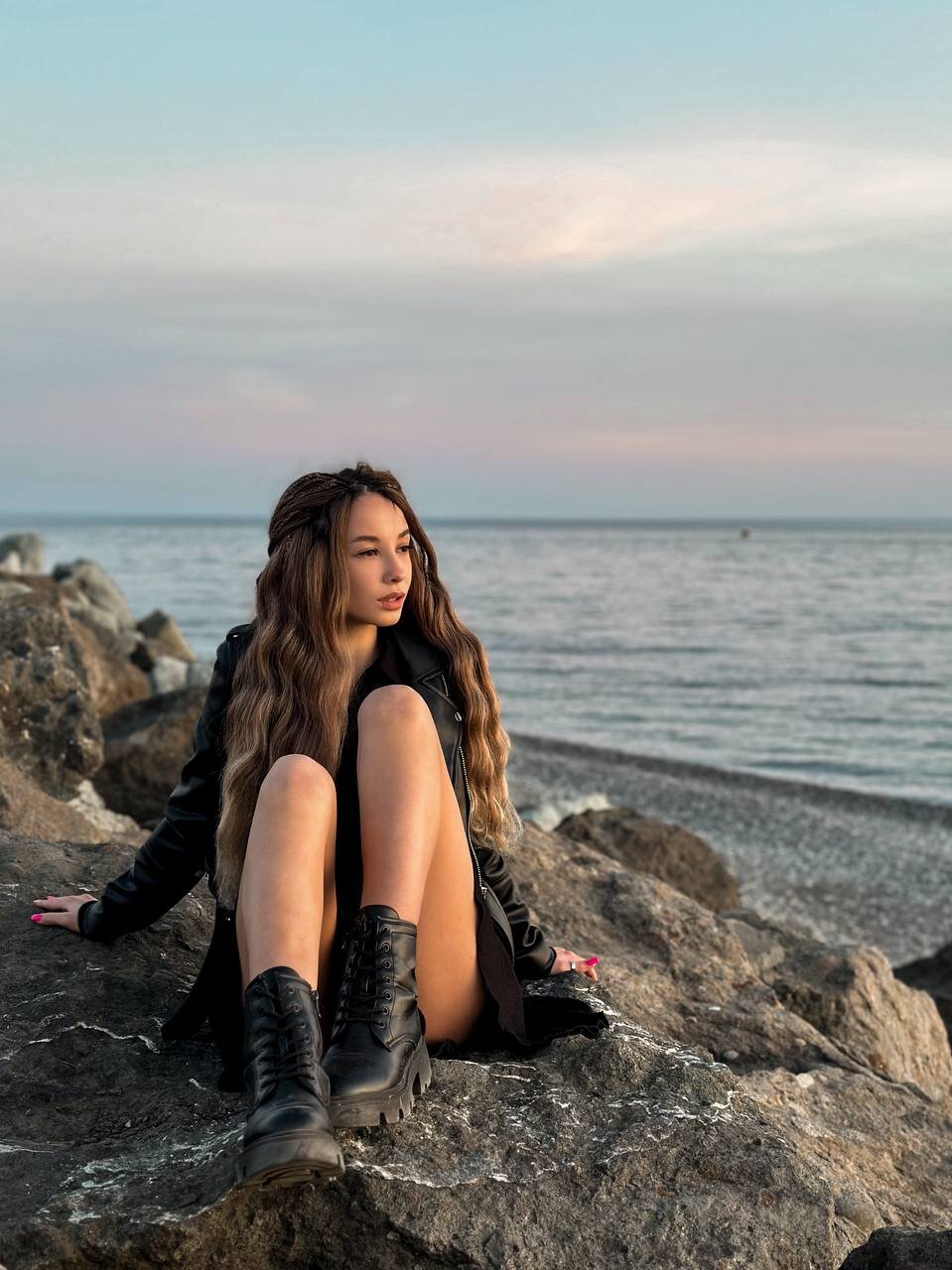 XXX Porn Photo of Nude EmelyBenz 17