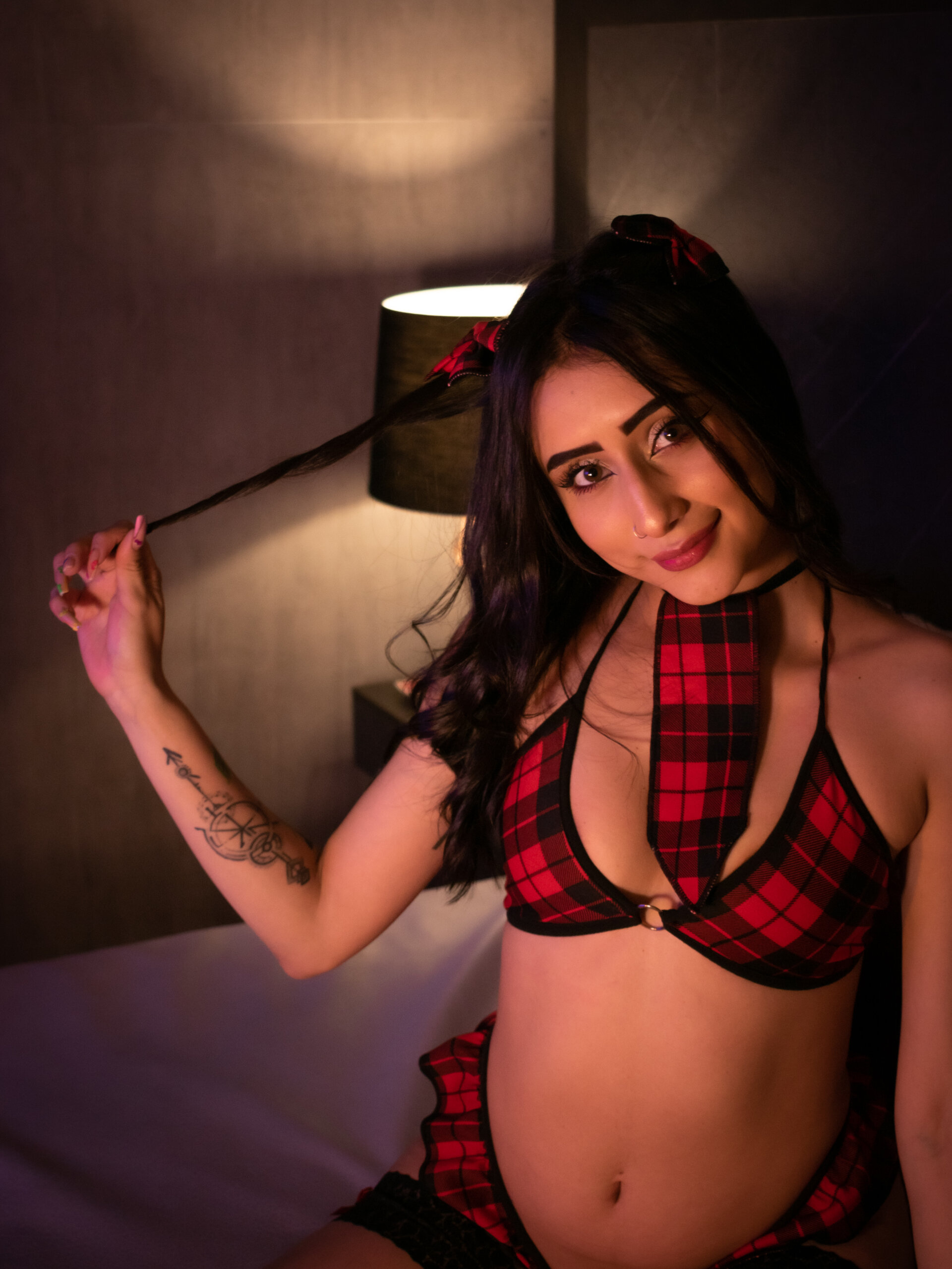 XXX Porn Photo of Nude profanared_1 6