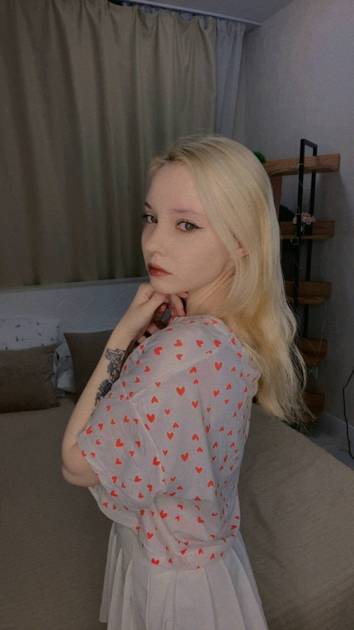 XXX Porn Photo of Nude IraYounce 5