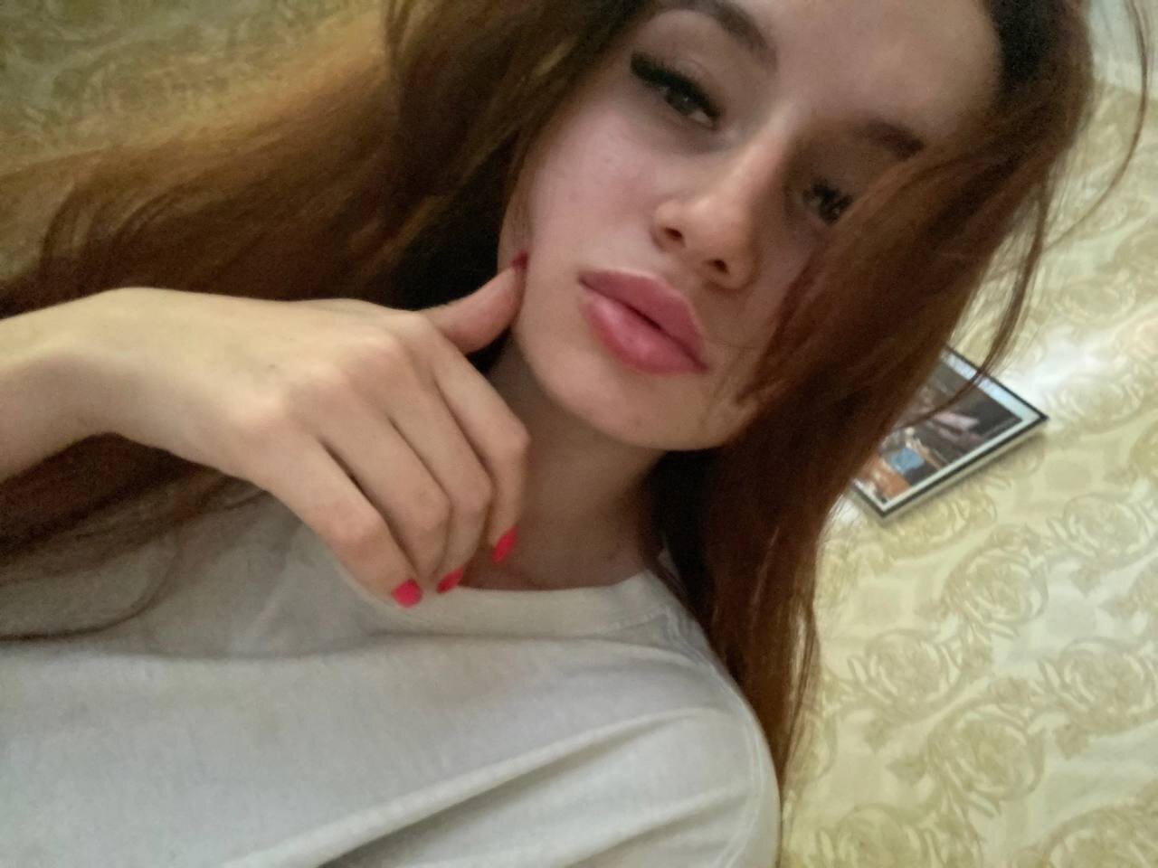 XXX Porn Photo of Nude Kira__Sweet 13