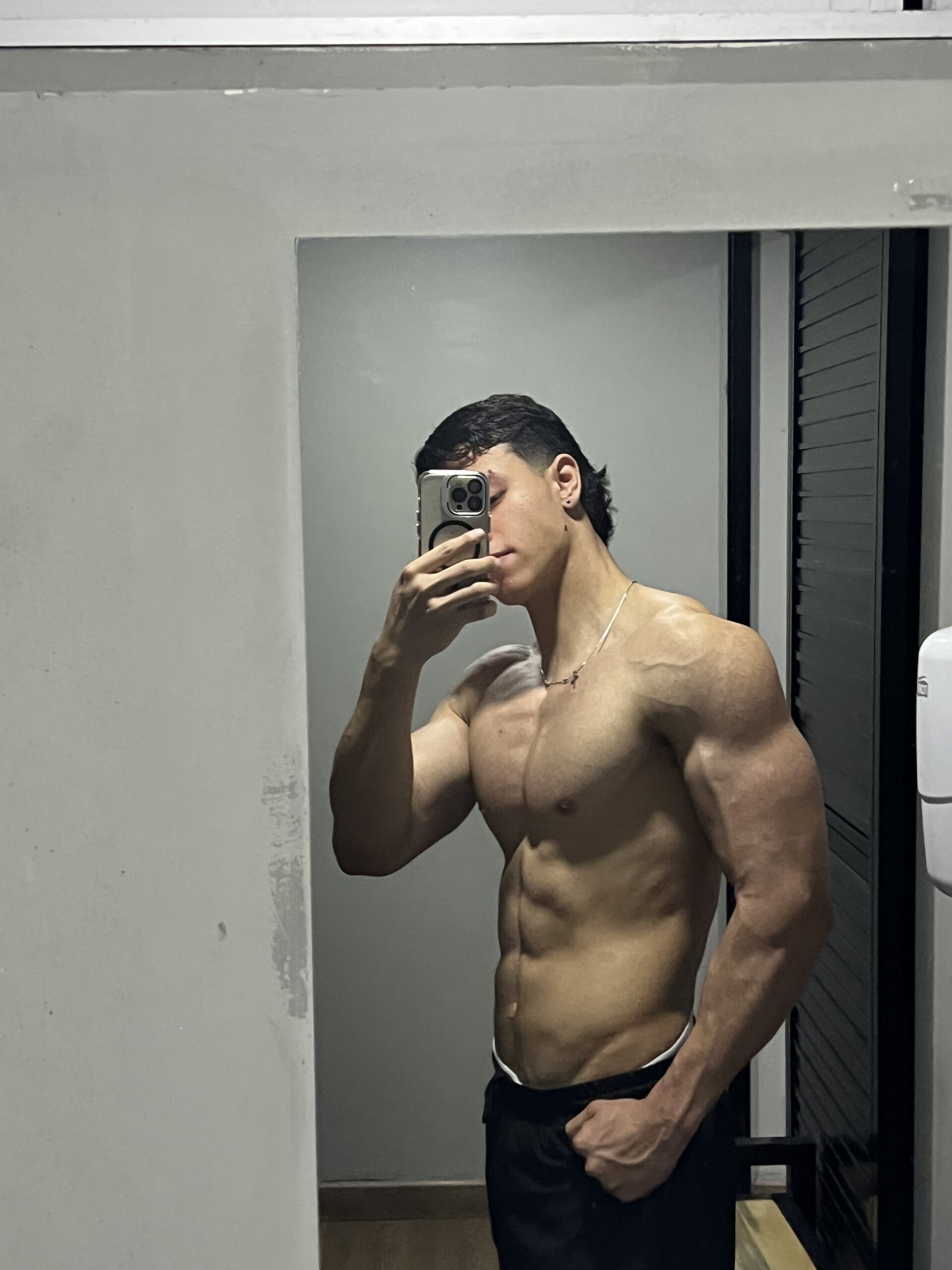 XXX Porn Photo of Nude DionKnox 3