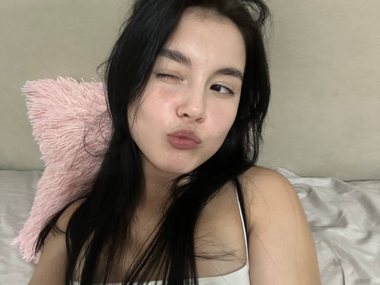 XXX Porn Photo of Nude FluffyKittyy 1