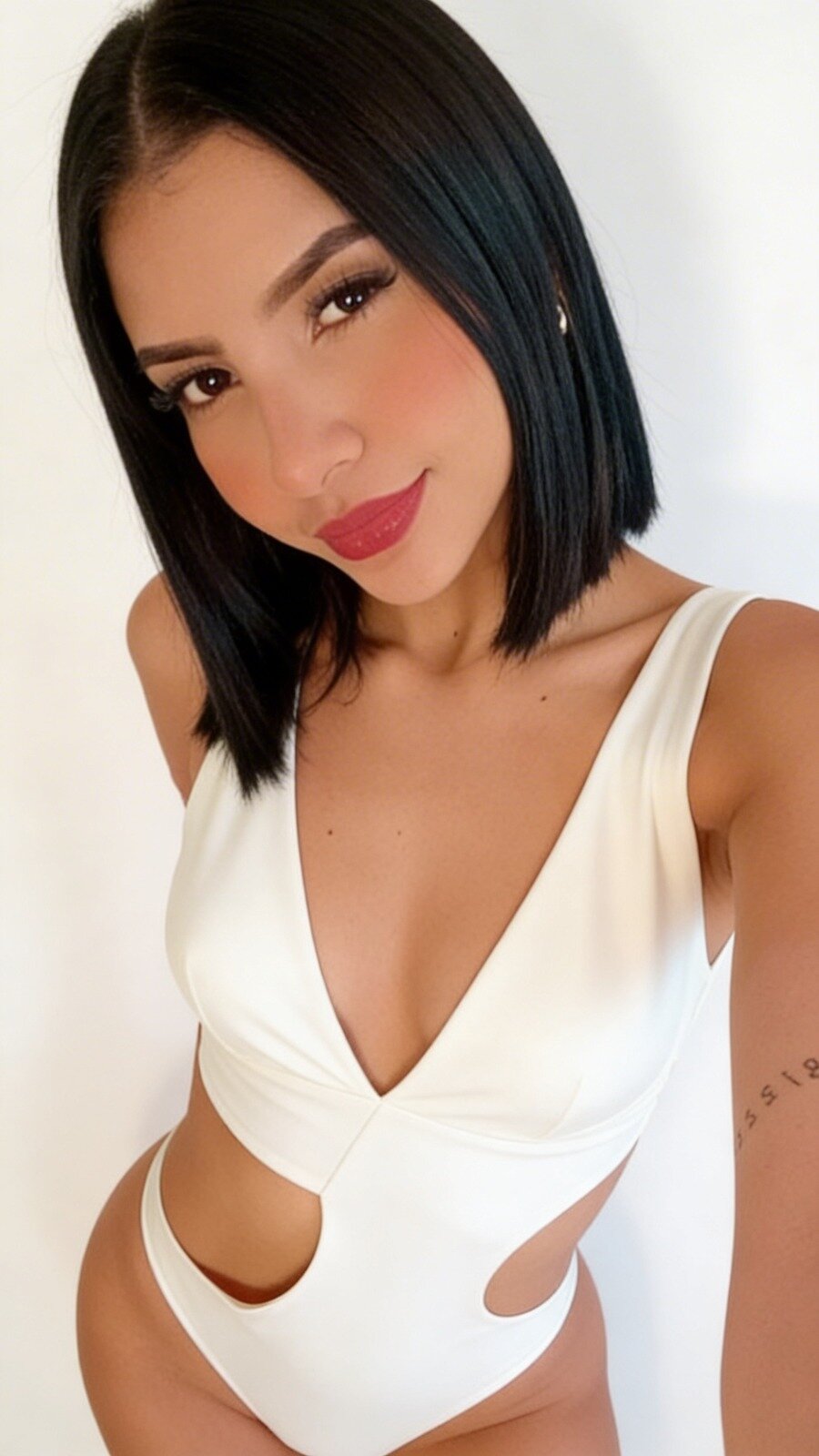 XXX Porn Photo of Nude AhomeClark 11