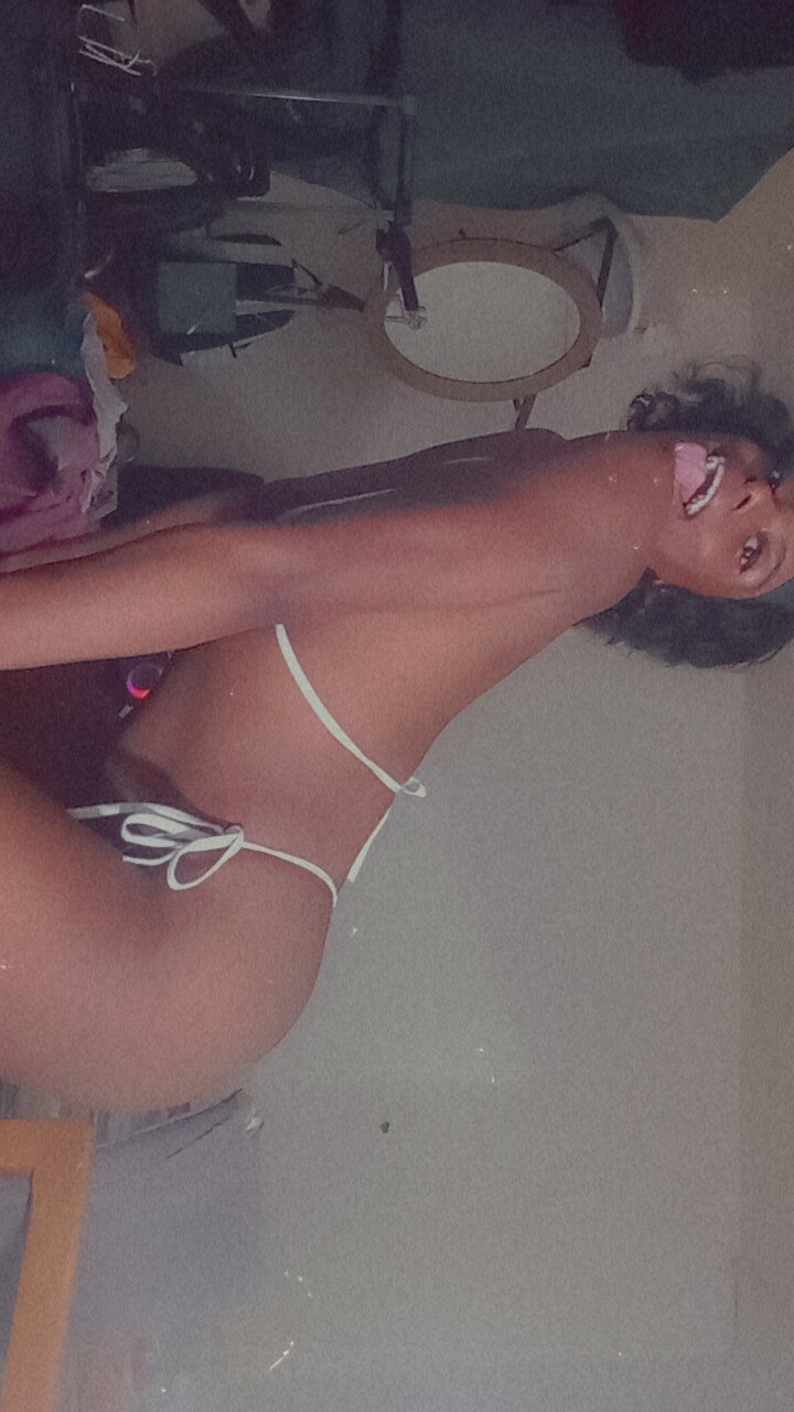XXX Porn Photo of Nude Wettebonnyy 9