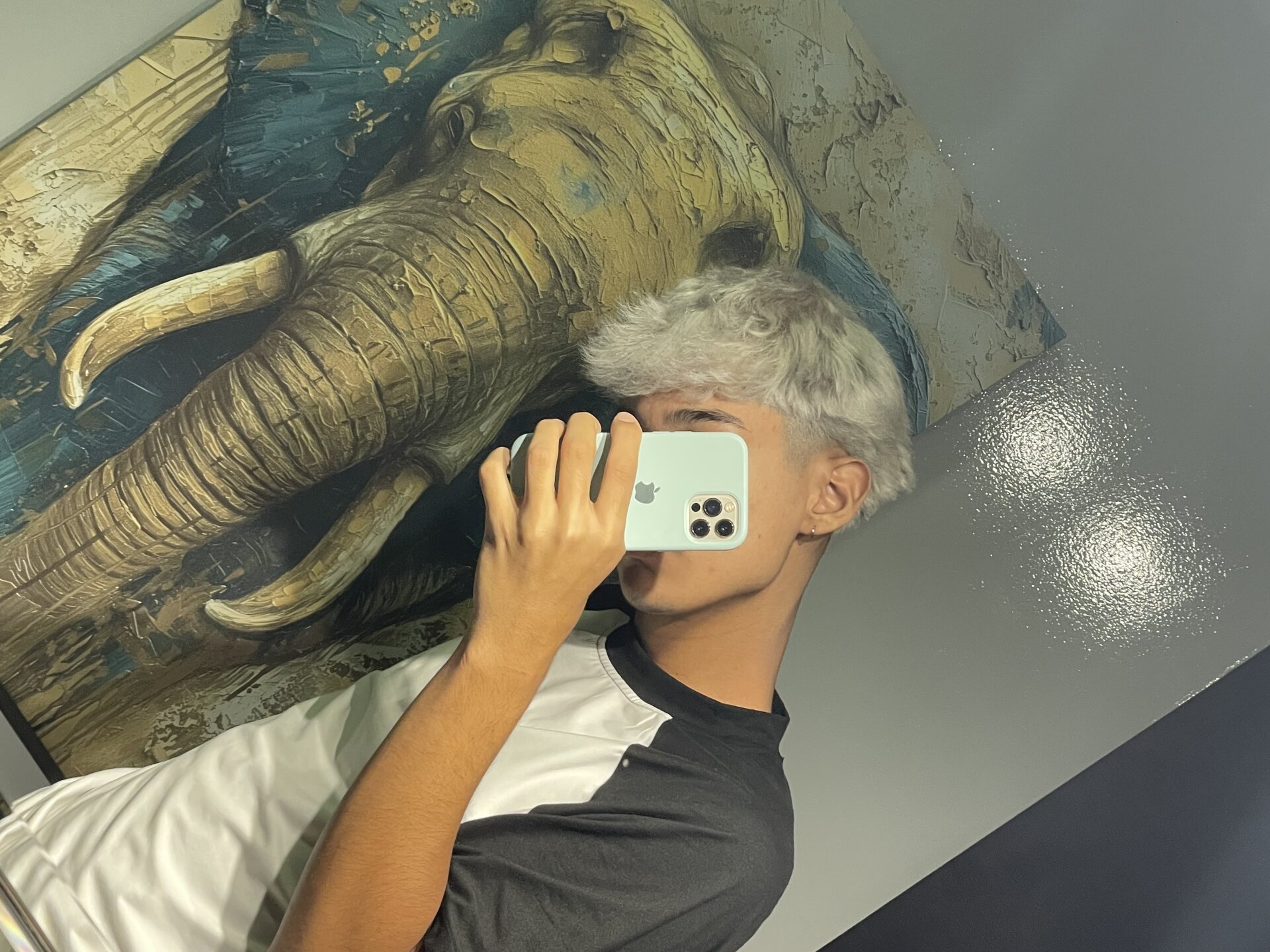 XXX Porn Photo of Nude OliverTwinky 1