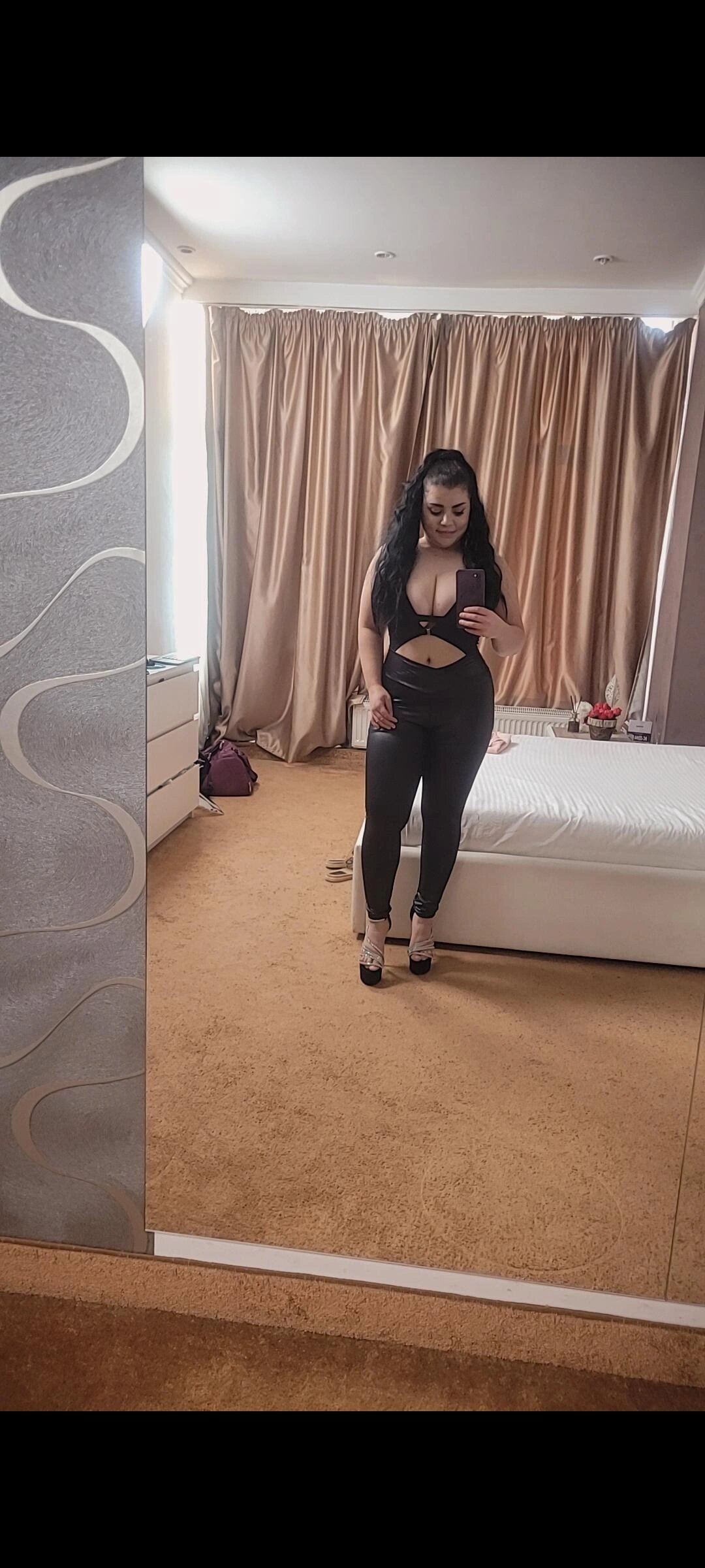 XXX Porn Photo of Nude BustyMadison 28