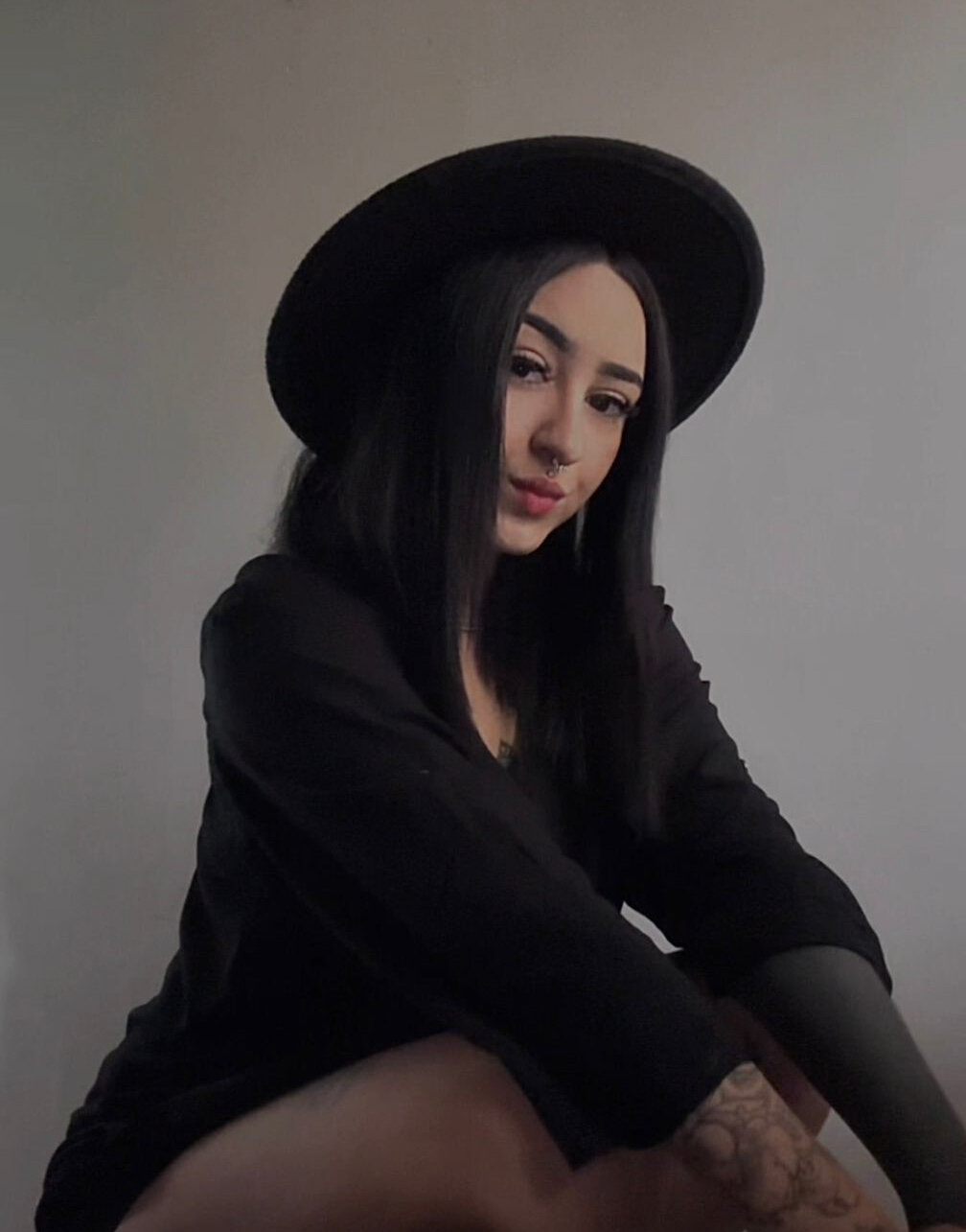 XXX Porn Photo of Nude ChloeShade 2