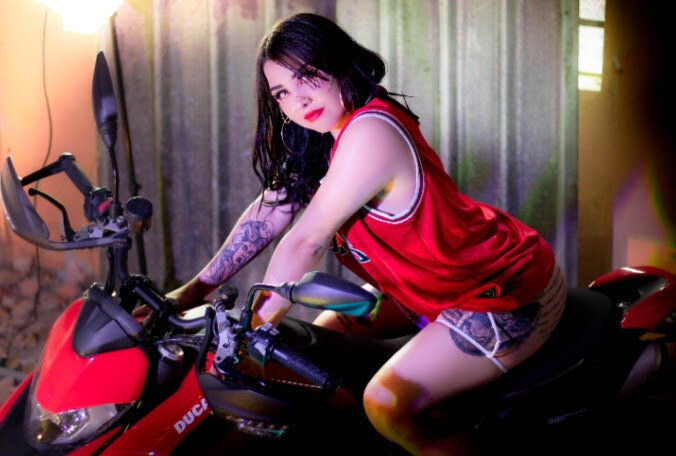 XXX Porn Photo of Nude Mia_cullen_ 13