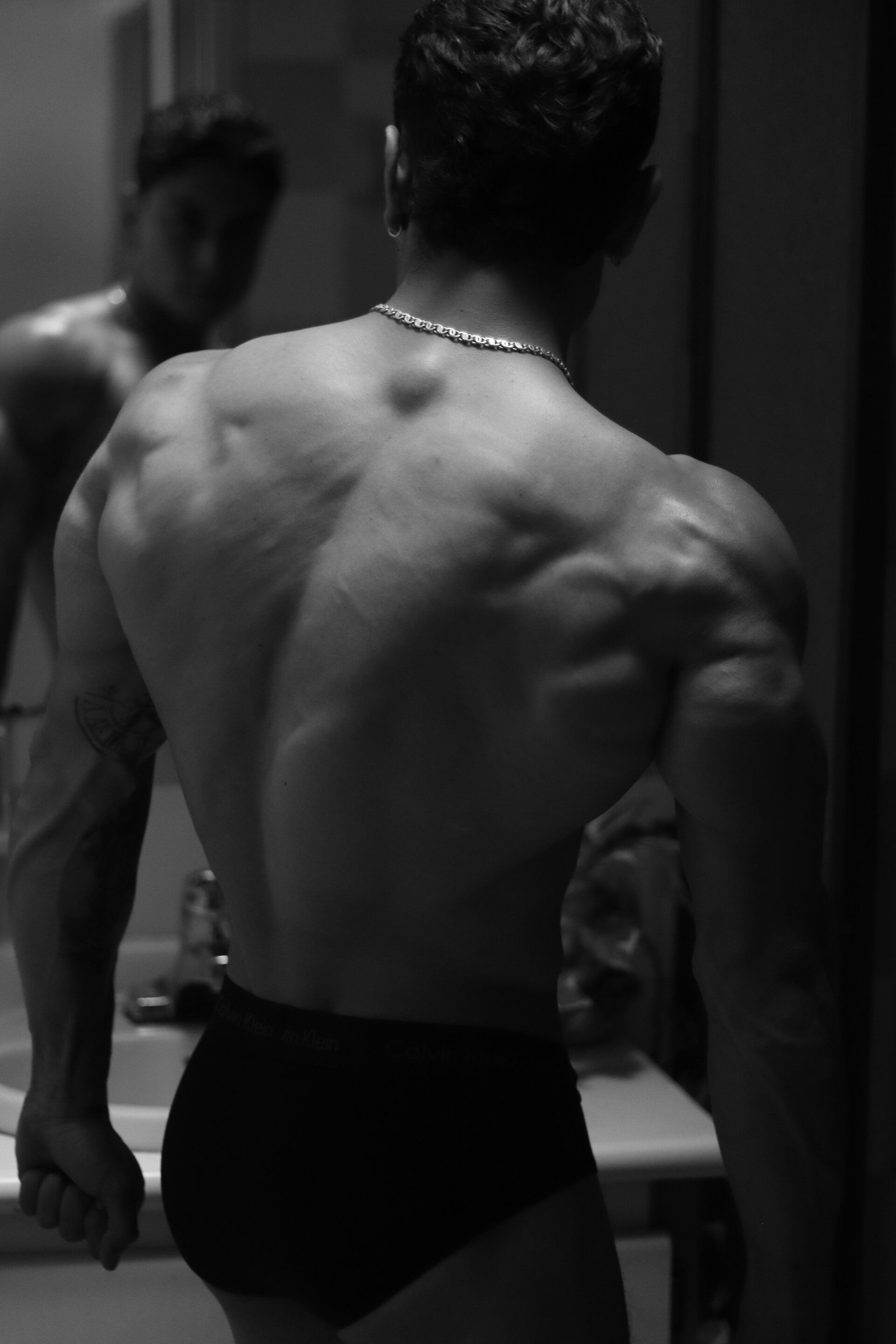 XXX Porn Photo of Nude MR_MUSCLE 10