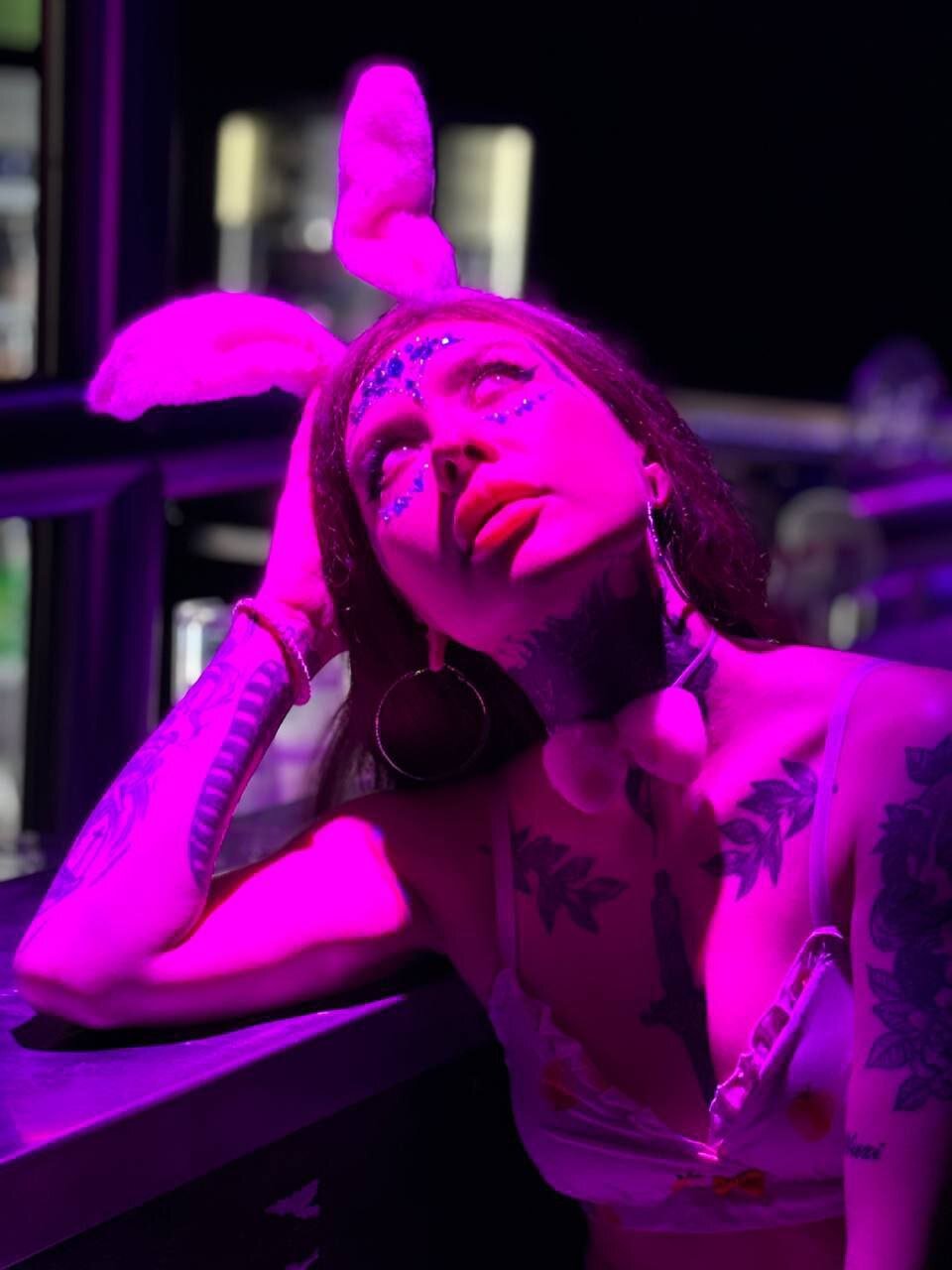 XXX Porn Photo of Nude EvaElfies 2