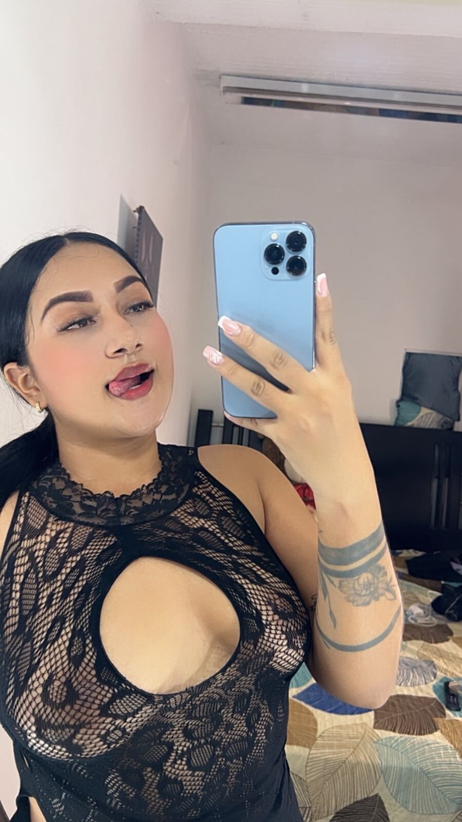 XXX Porn Photo of Nude Layla__Zhara 7