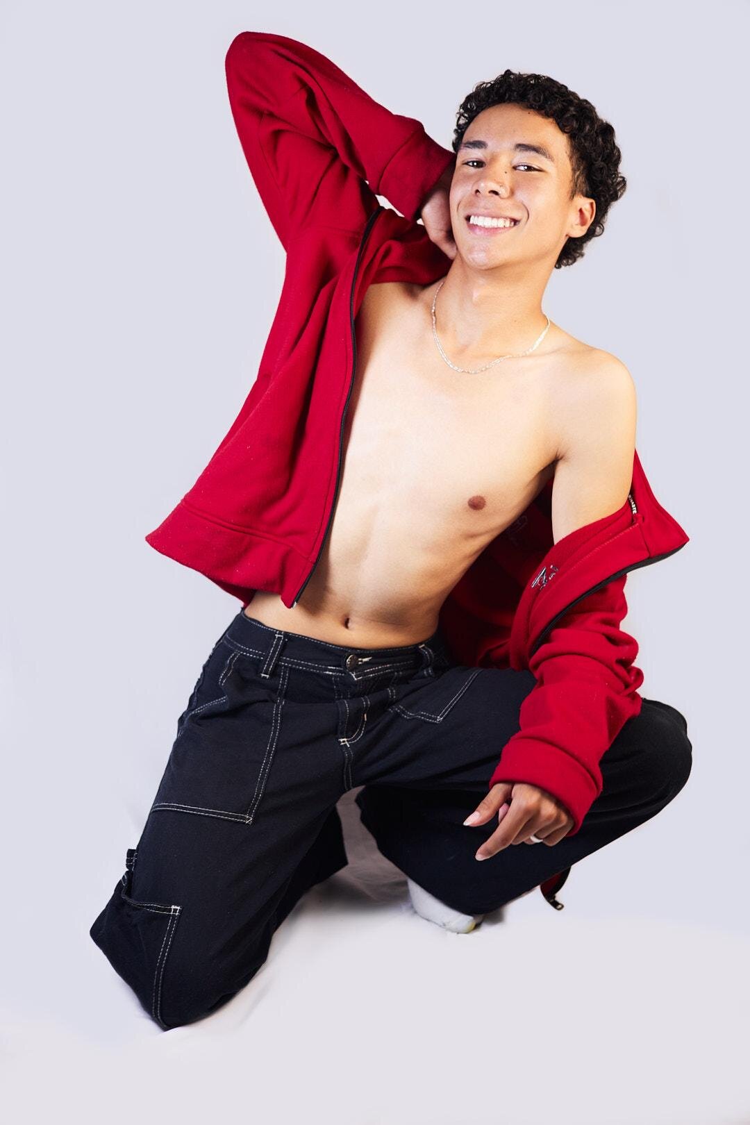 XXX Porn Photo of Nude Zayn_tay 18