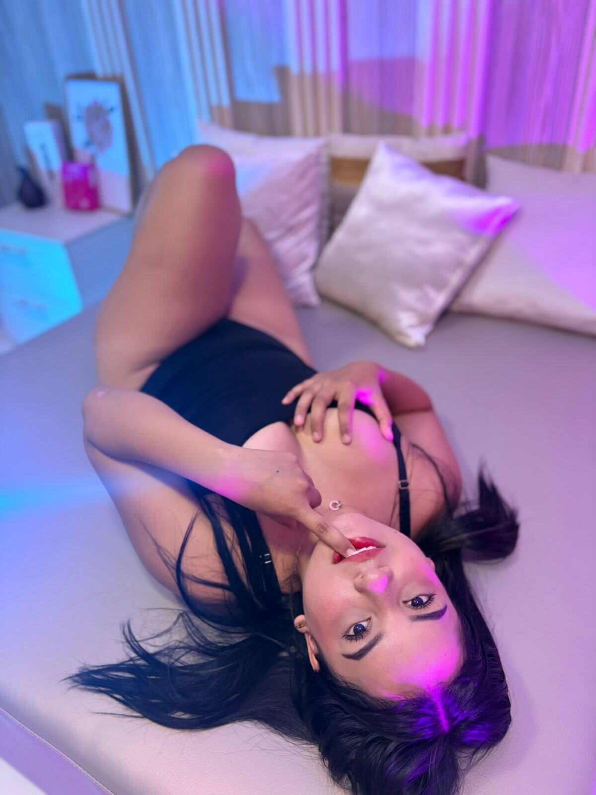 XXX Porn Photo of Nude Emily_Saaenz 5
