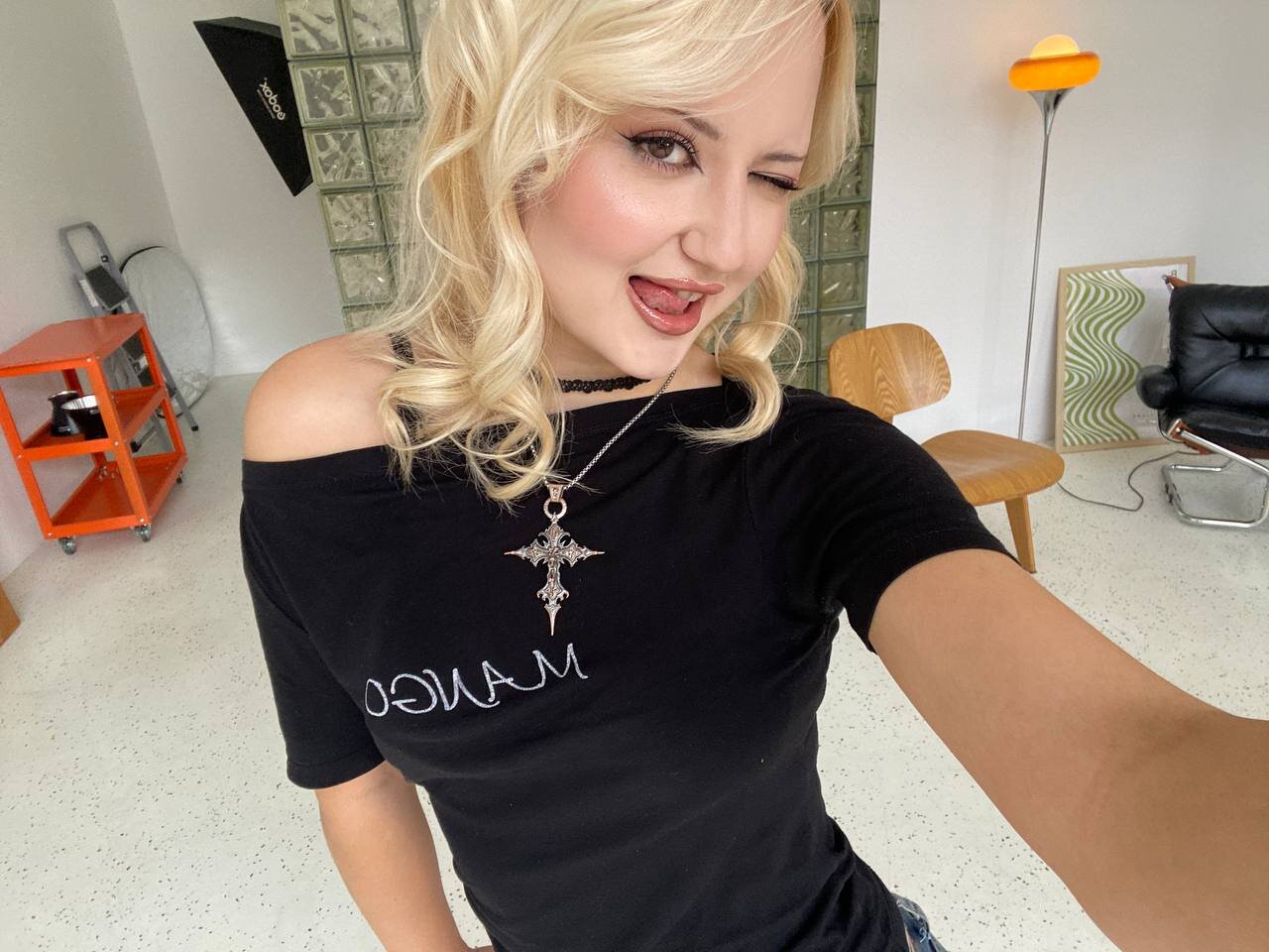 XXX Porn Photo of Nude Lasli_moon 1
