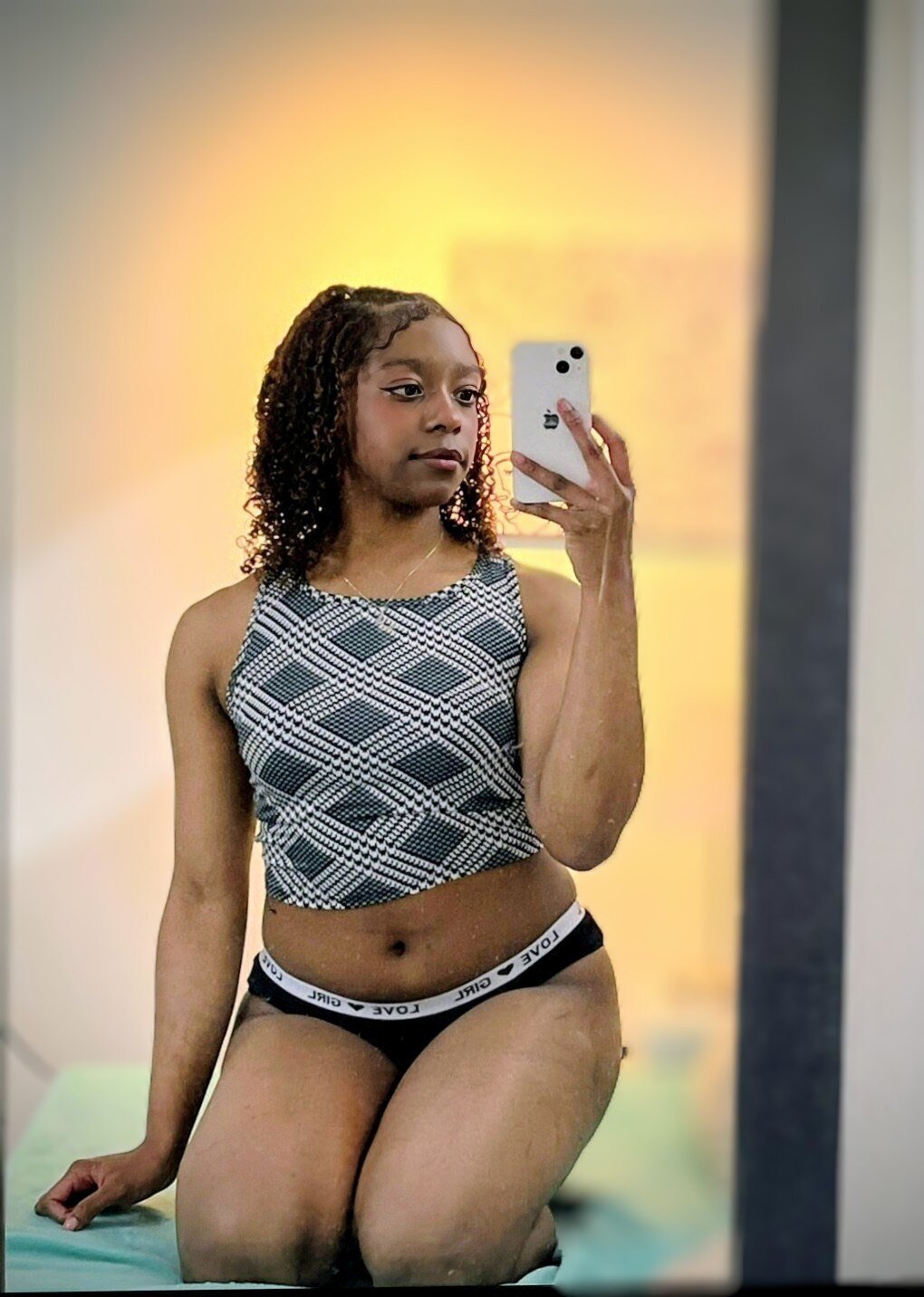 XXX Porn Photo of Nude serenababe_ 2