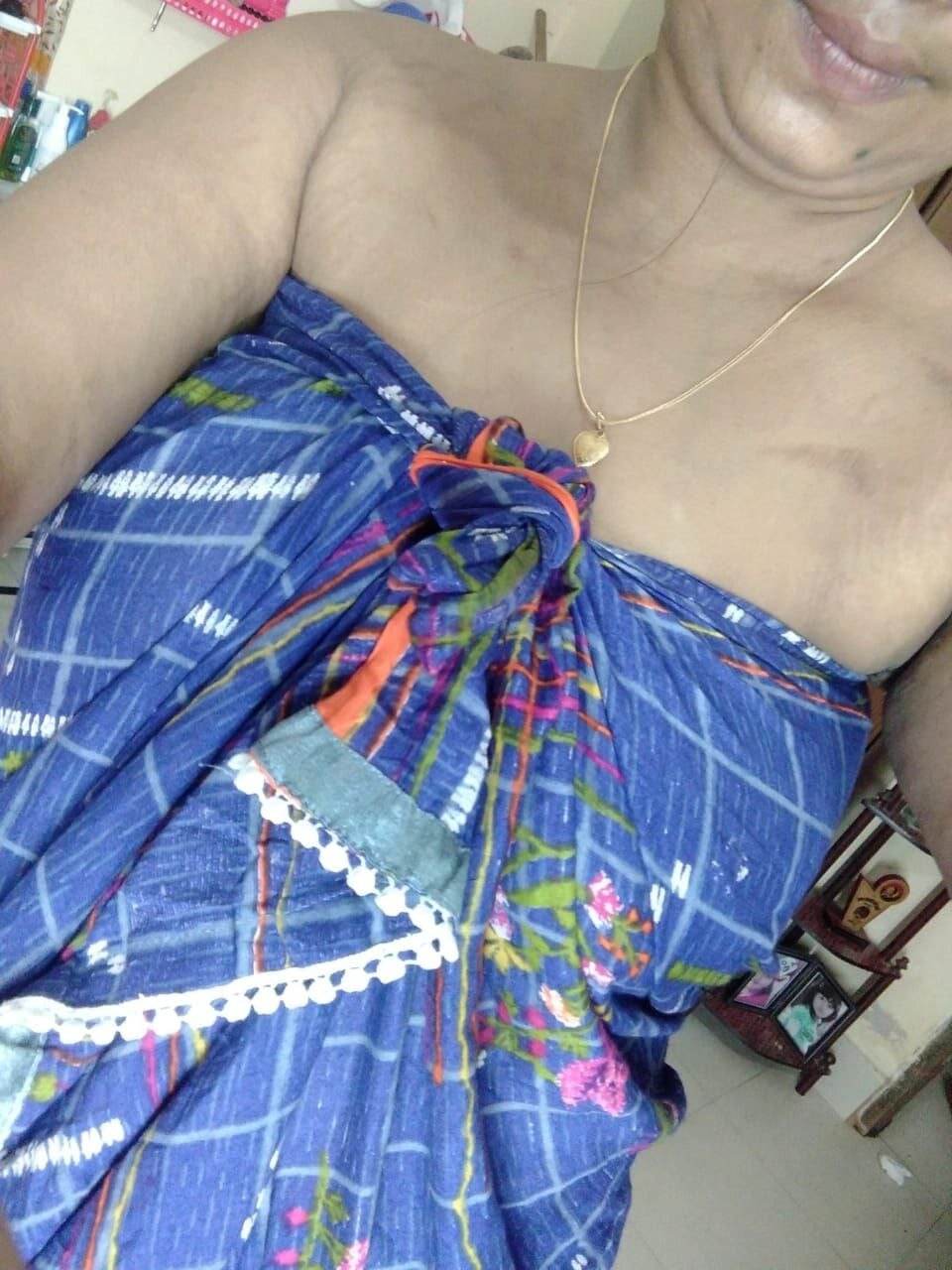XXX Porn Photo of Nude CuteMahi1 1