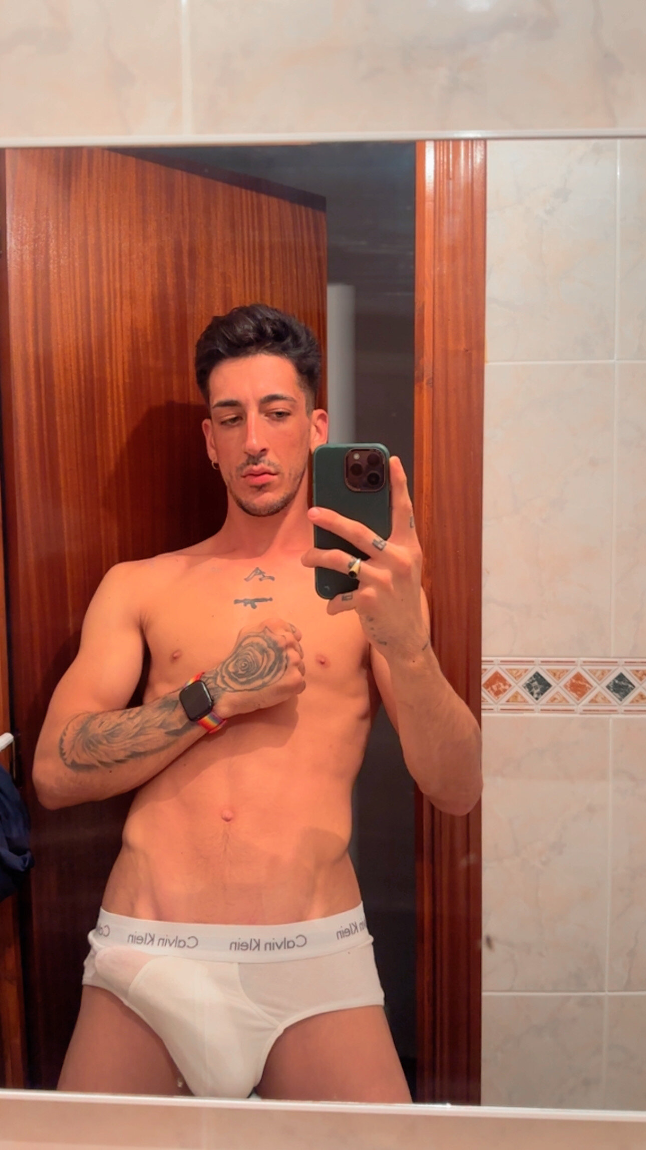 XXX Porn Photo of Nude ANGELPRIVVT 4