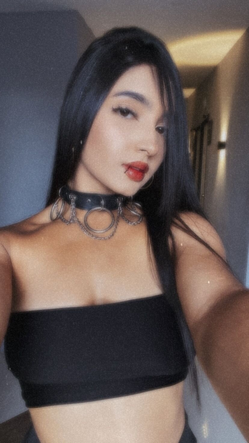 XXX Porn Photo of Nude MiaSweeths 9