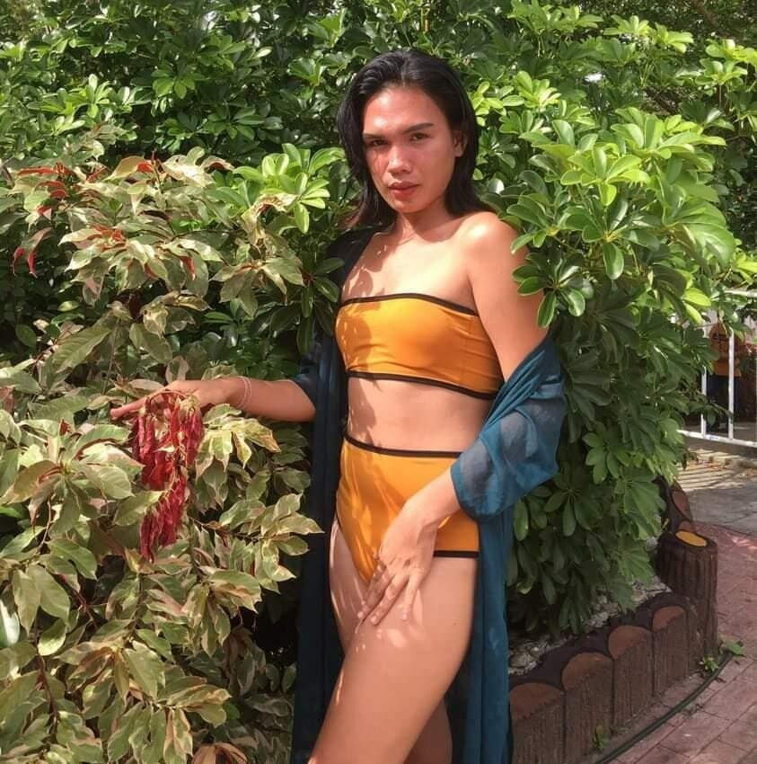 XXX Porn Photo of Nude yourdes1re_ 4