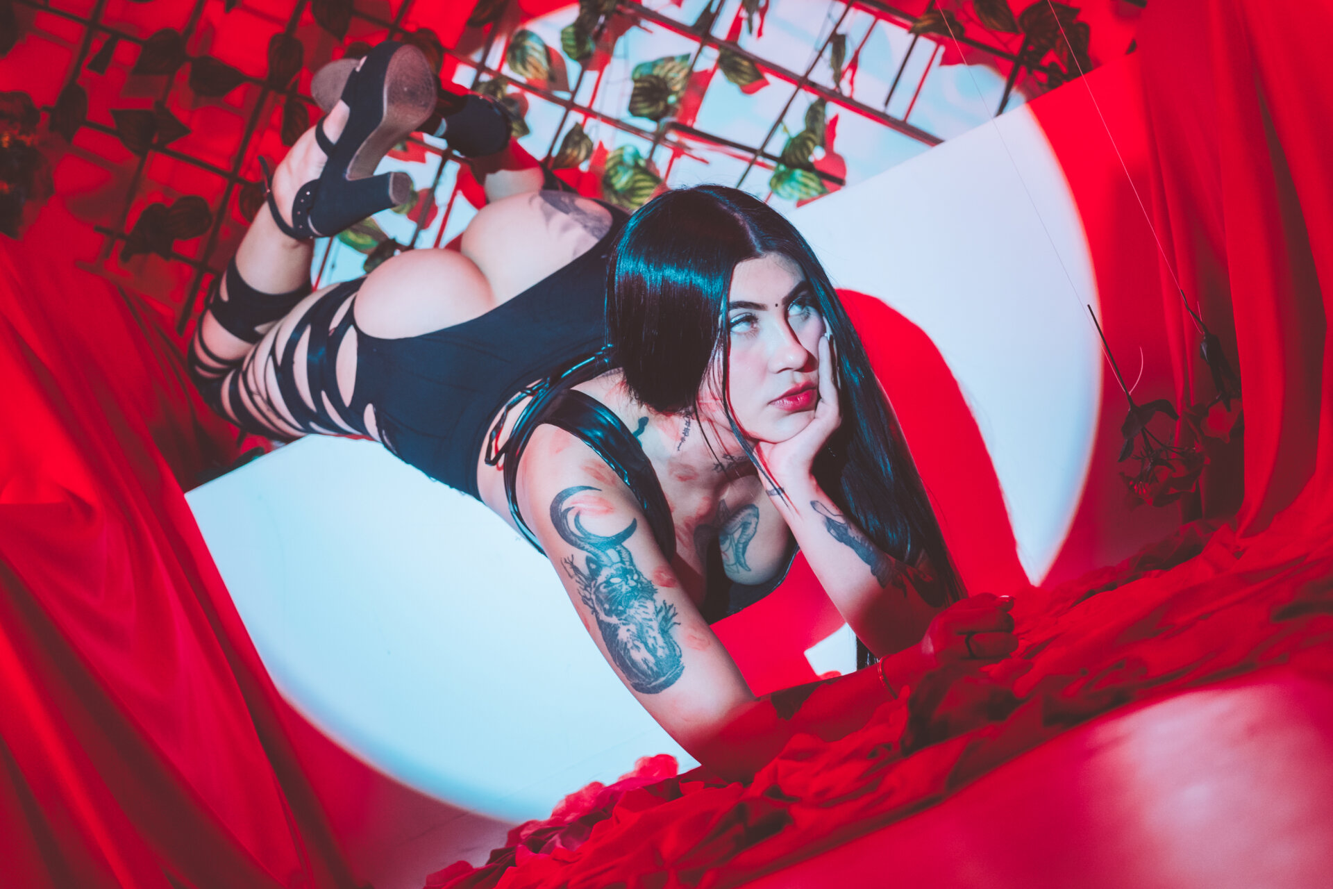 XXX Porn Photo of Nude MegganLuna 23