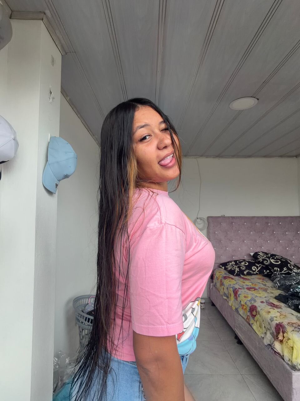 XXX Porn Photo of Nude _Violetteee_ 4