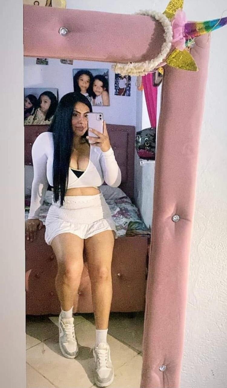 XXX Porn Photo of Nude Yara_shadow 2