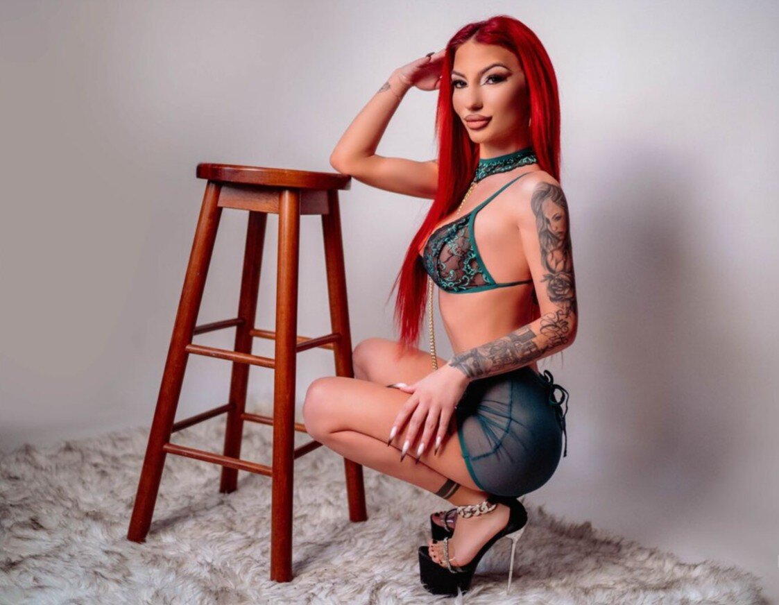 XXX Porn Photo of Nude EveeLux 3