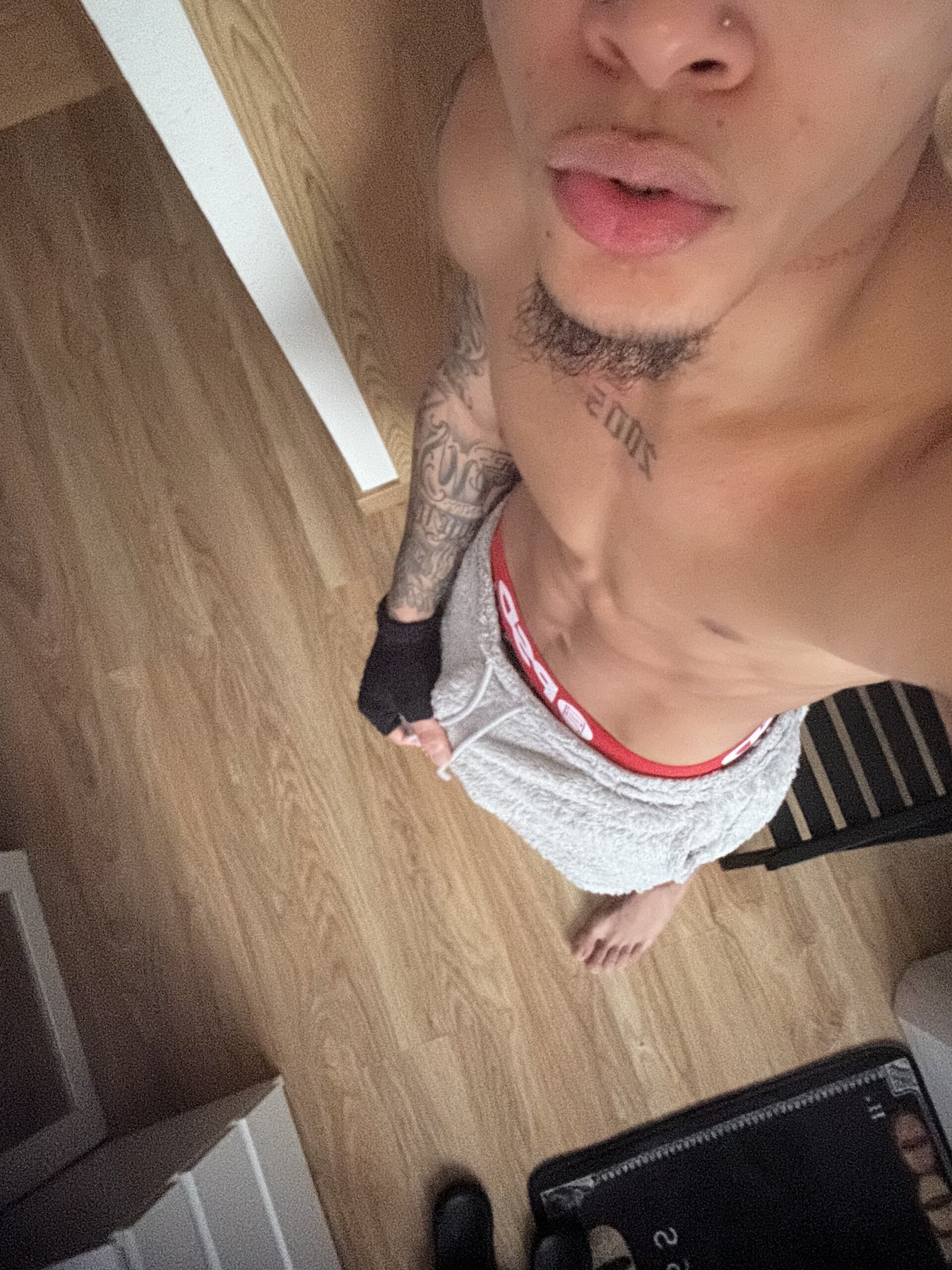 XXX Porn Photo of Nude 1lwkey 3