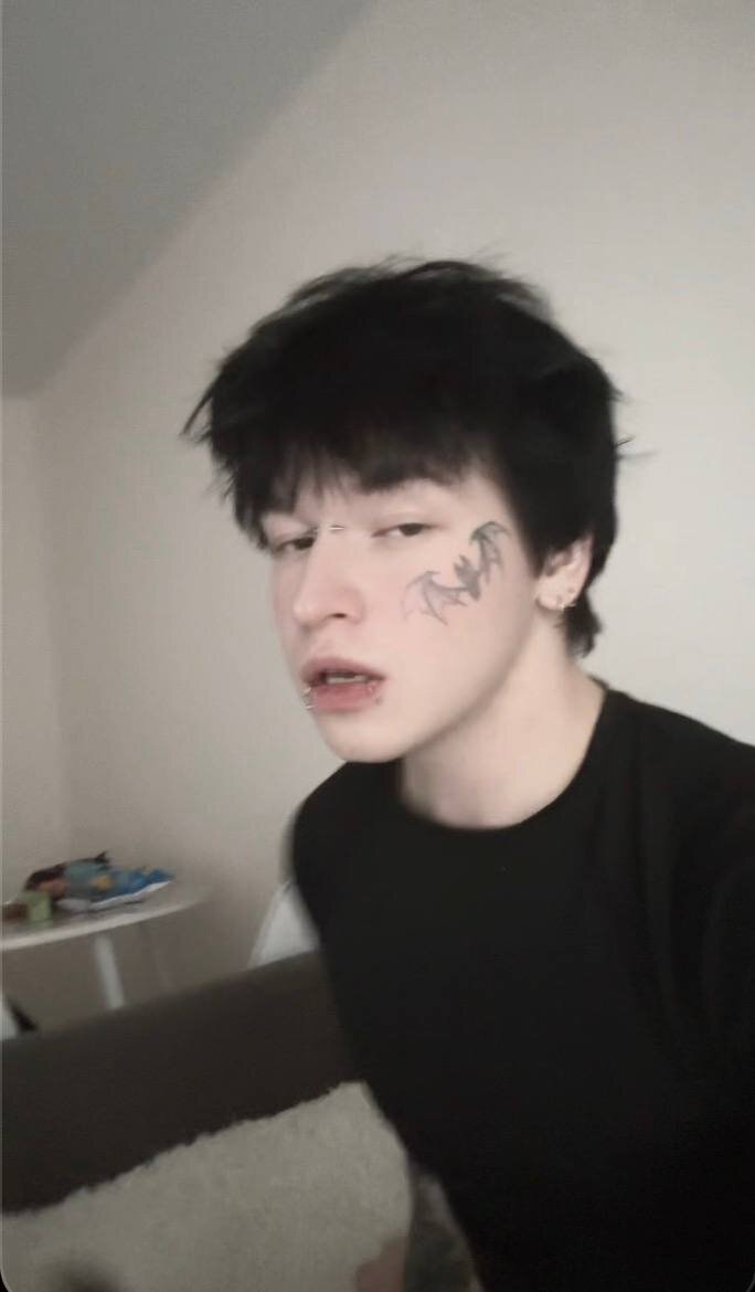 XXX Porn Photo of Nude _Yosh1_ 1