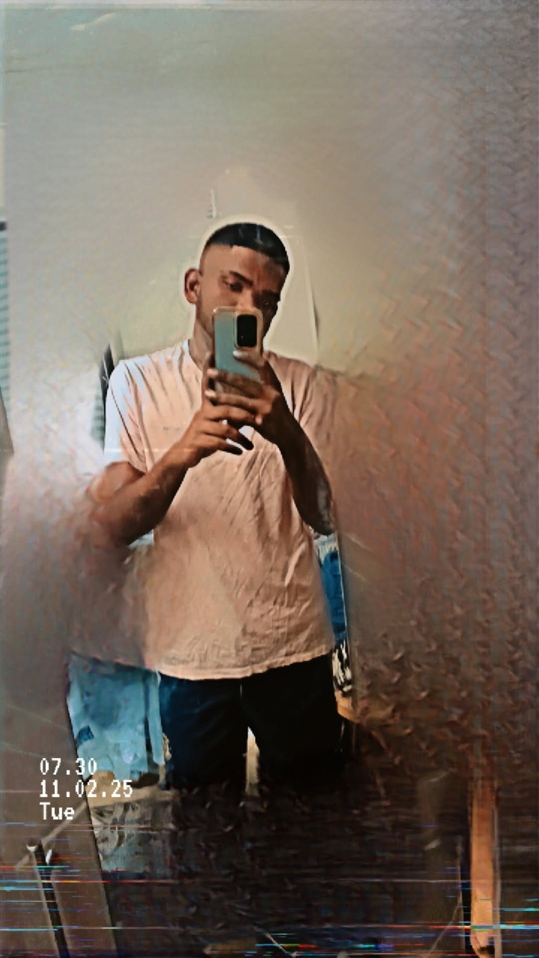 XXX Porn Photo of Nude Official_loverboi 1