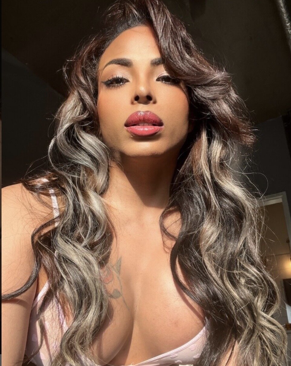 XXX Porn Photo of Nude PlottedPants 1