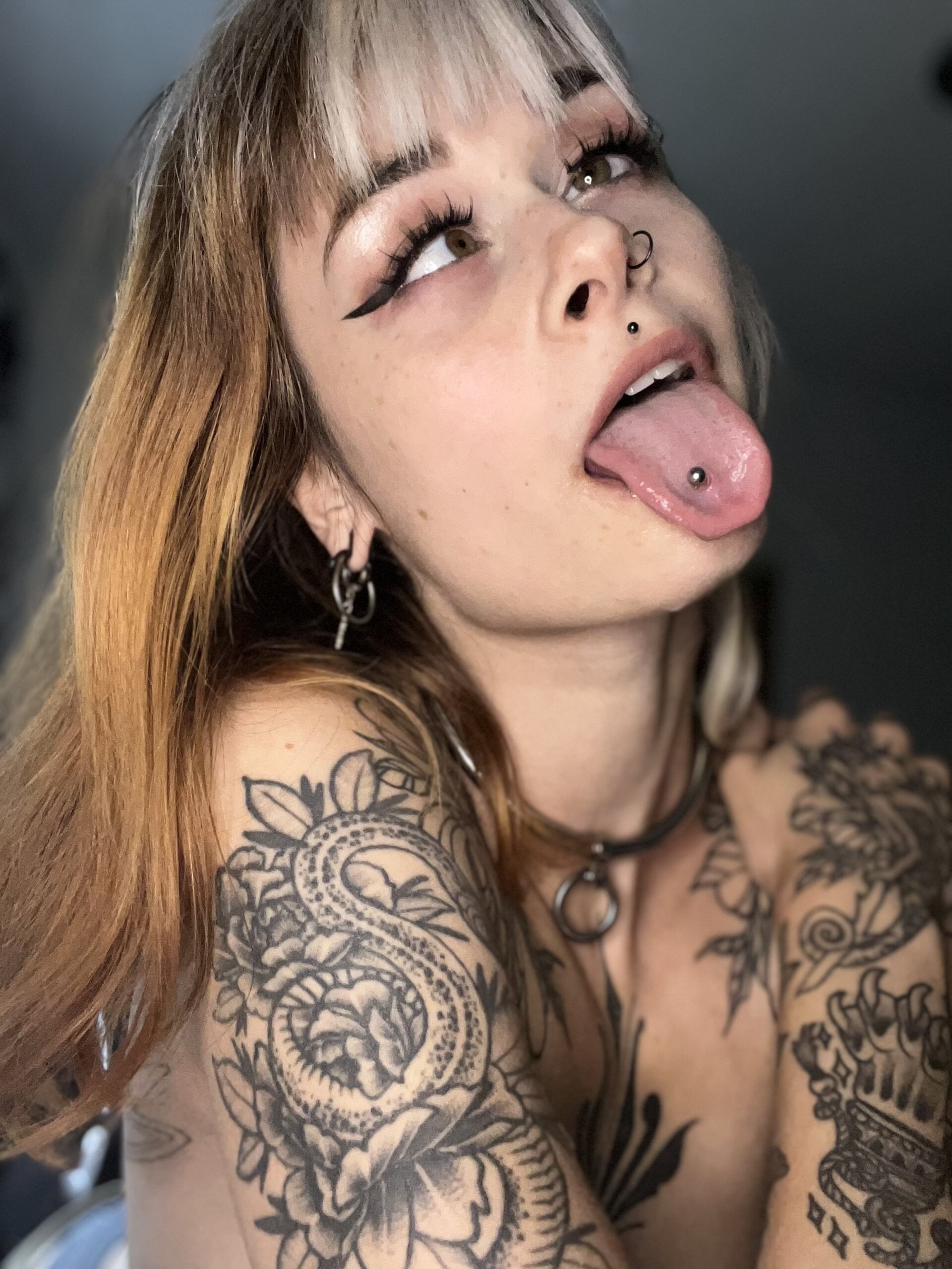 XXX Porn Photo of Nude SallyDinosaur 42