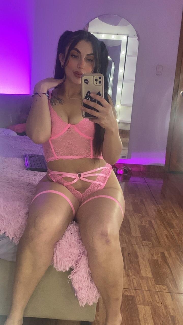 XXX Porn Photo of Nude Mia_colle1 5