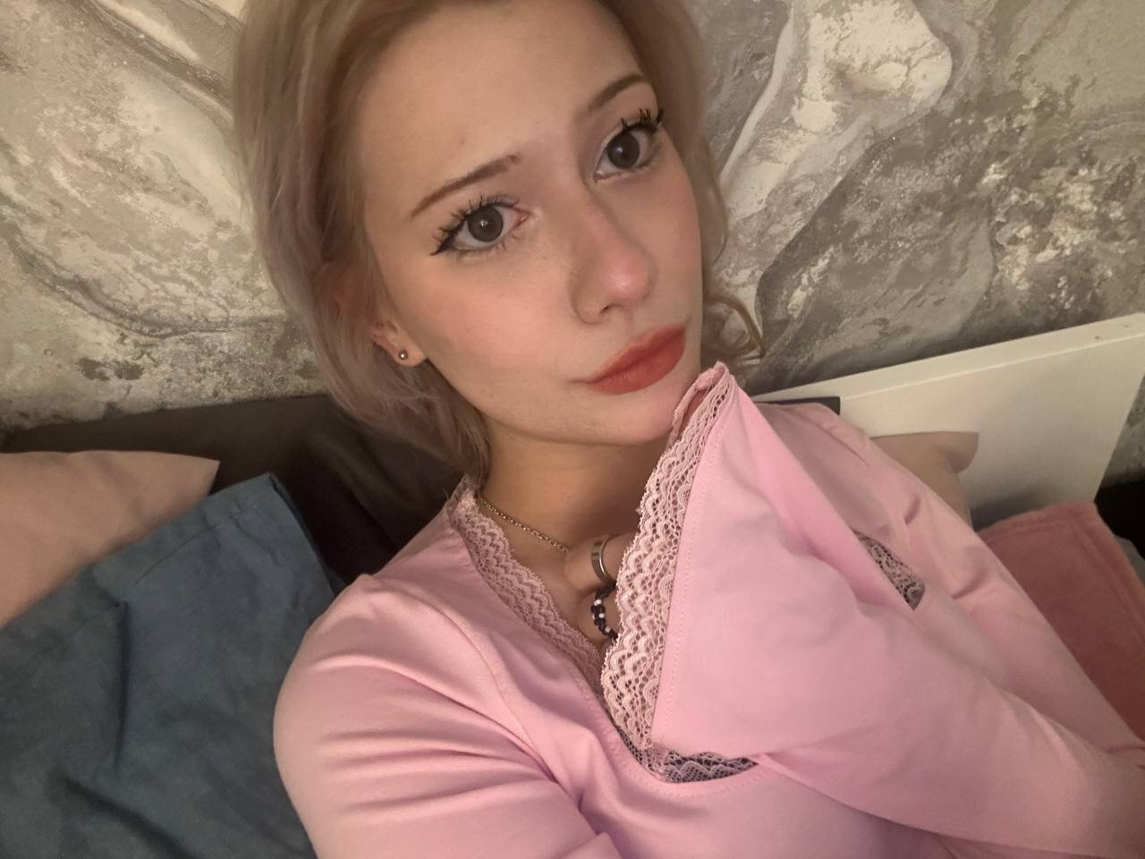 XXX Porn Photo of Nude LadyFoxLove 3