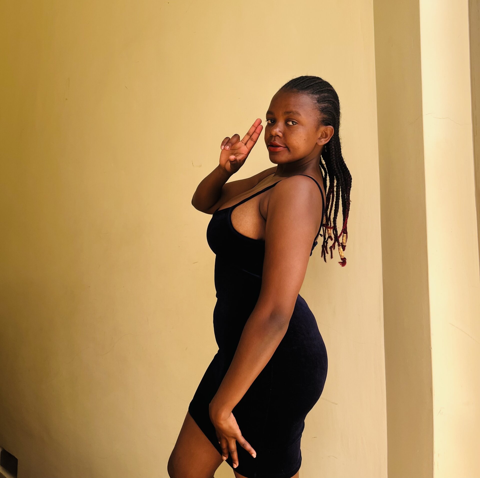 XXX Porn Photo of Nude Yo_mami 5