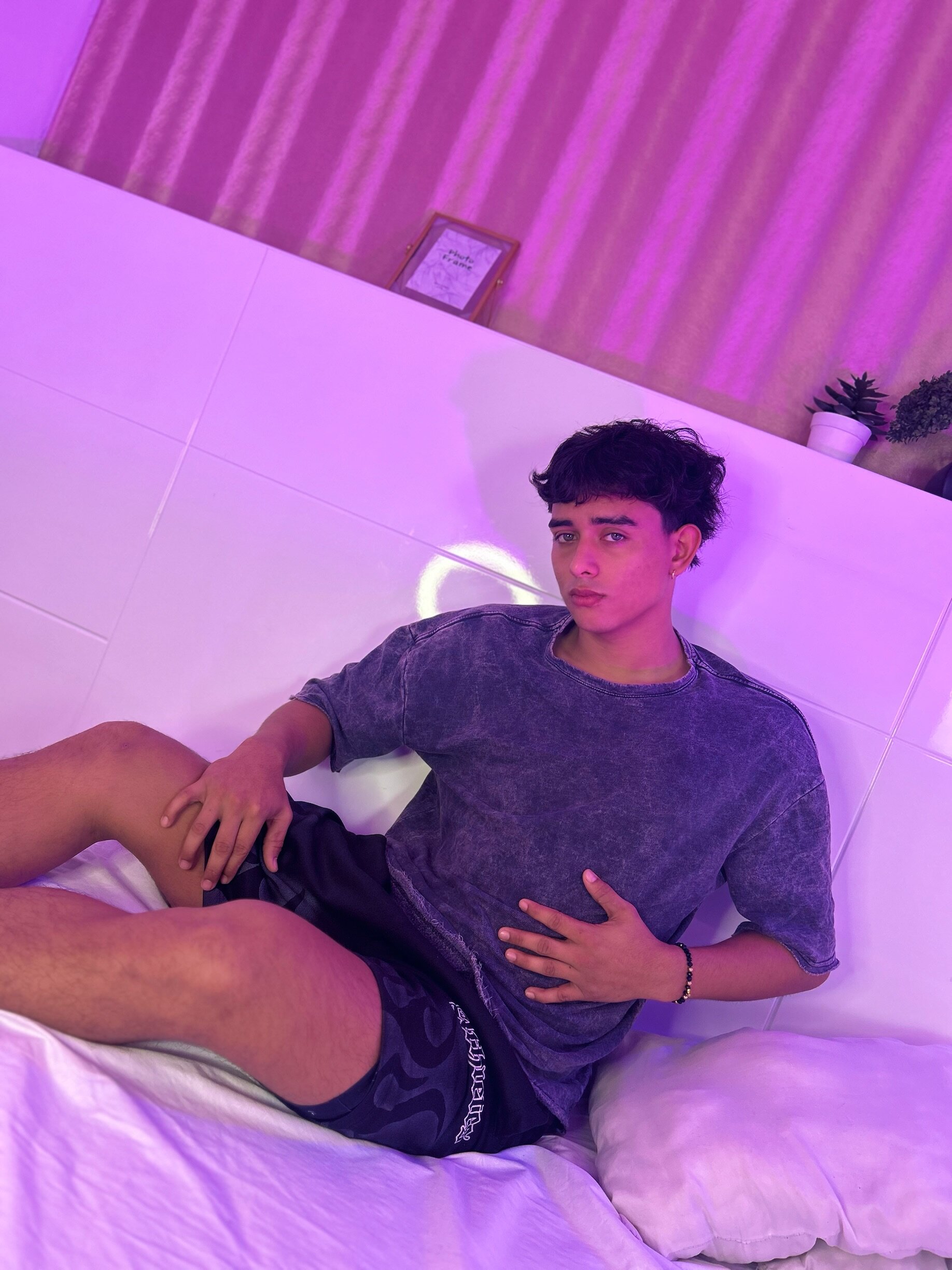 XXX Porn Photo of Nude Ken_Devill 4