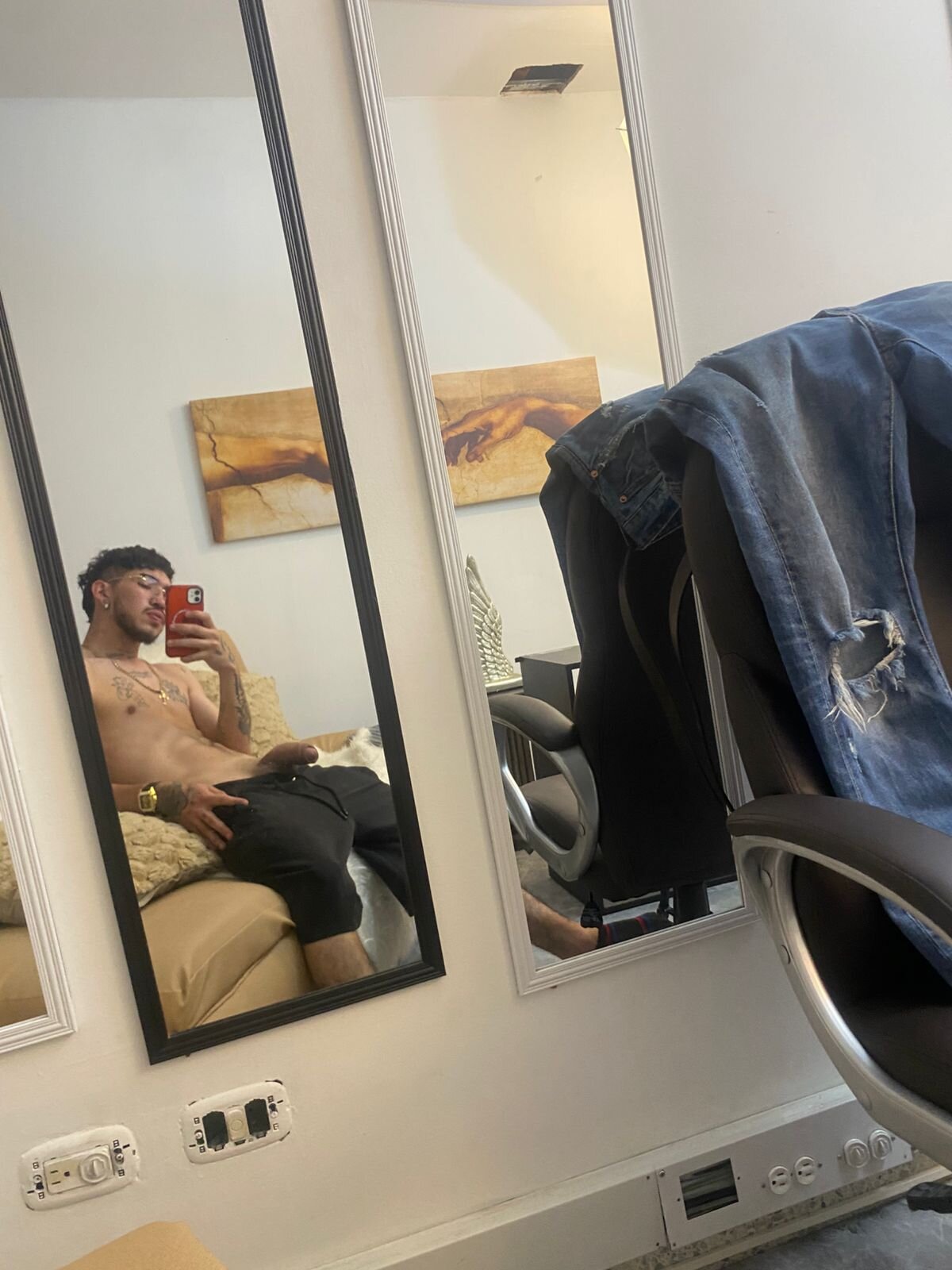 XXX Porn Photo of Nude Connor_Allister 7