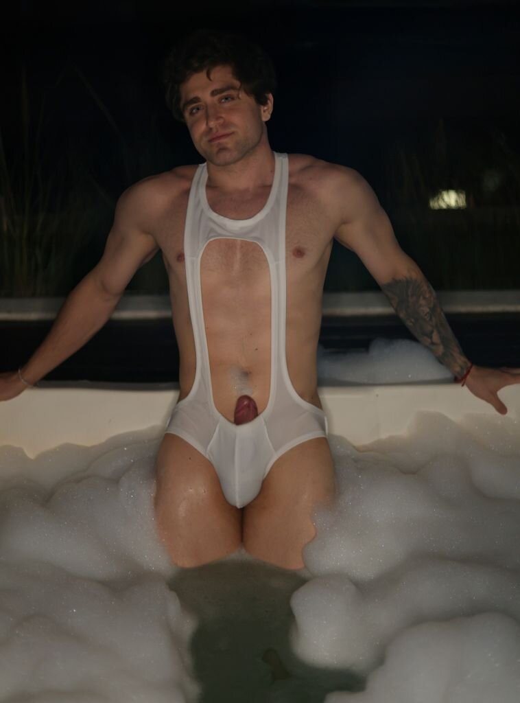 XXX Porn Photo of Nude sebavalentino 4