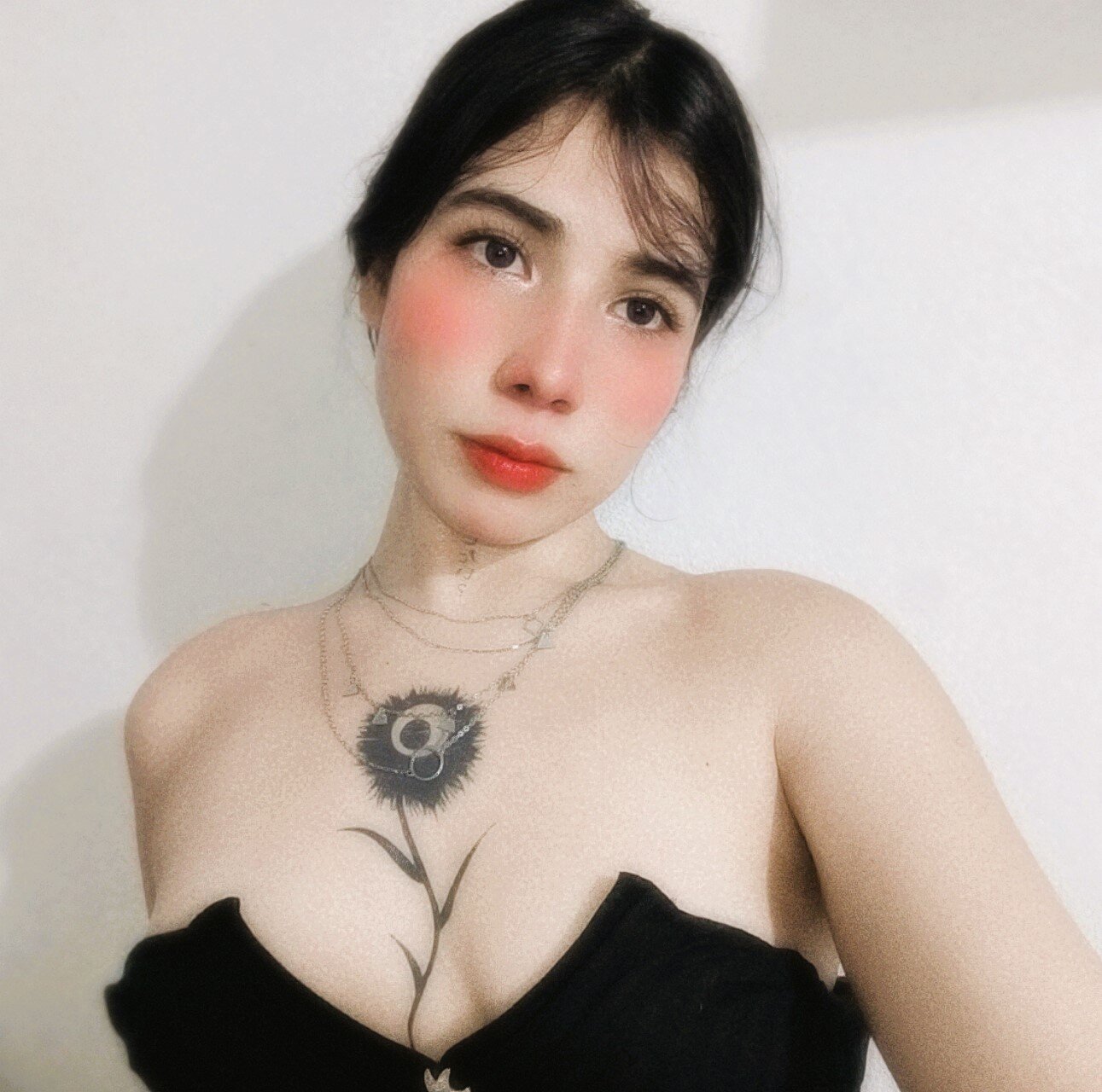 XXX Porn Photo of Nude Vunnie_honeie 4