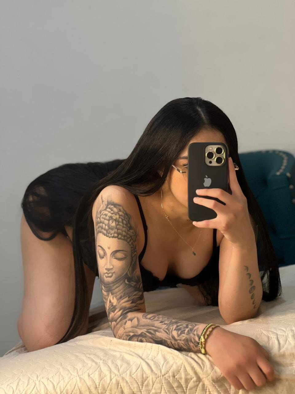 XXX Porn Photo of Nude alicia_bond 17