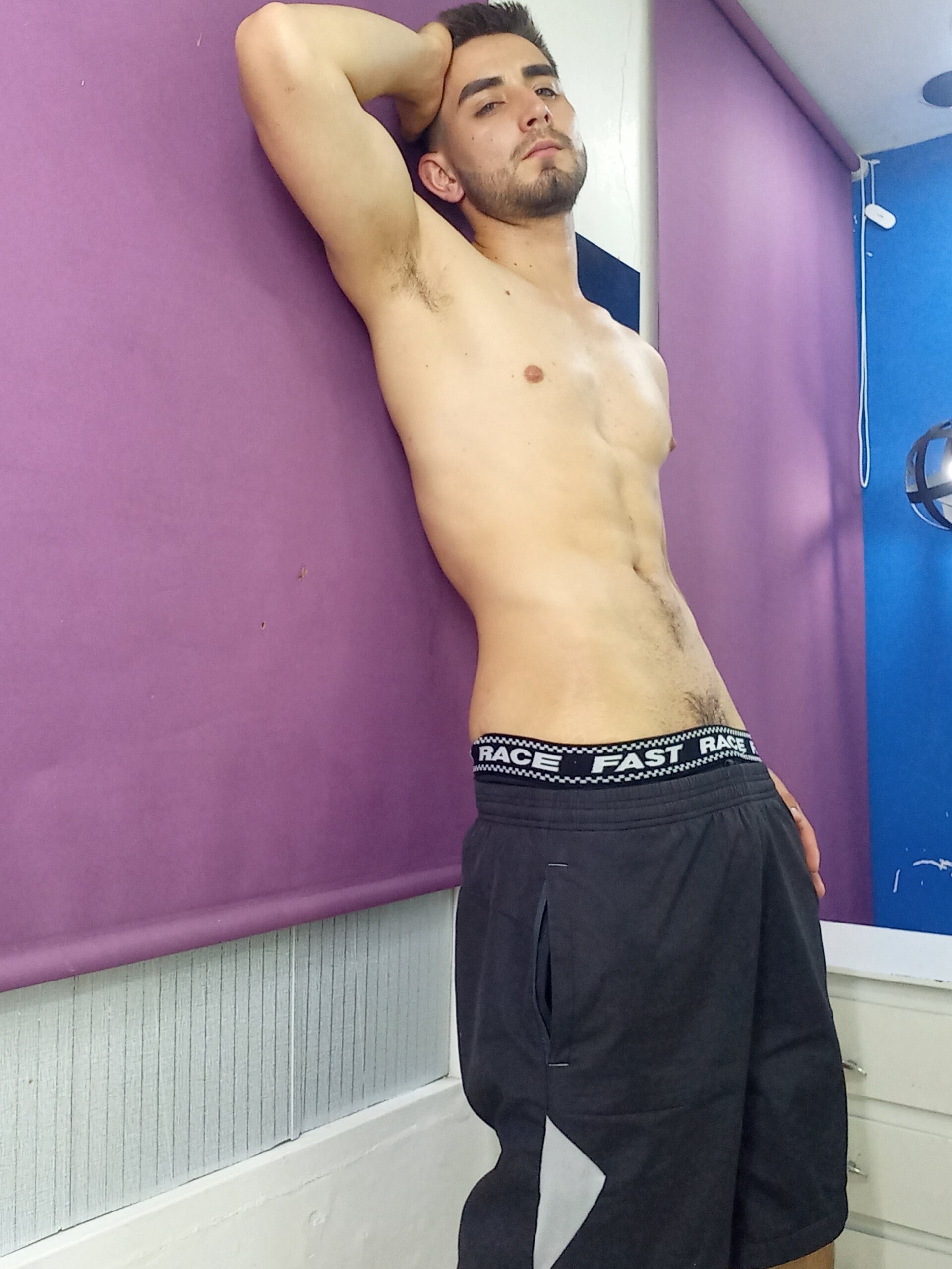 XXX Porn Photo of Nude ander_xoxo 2