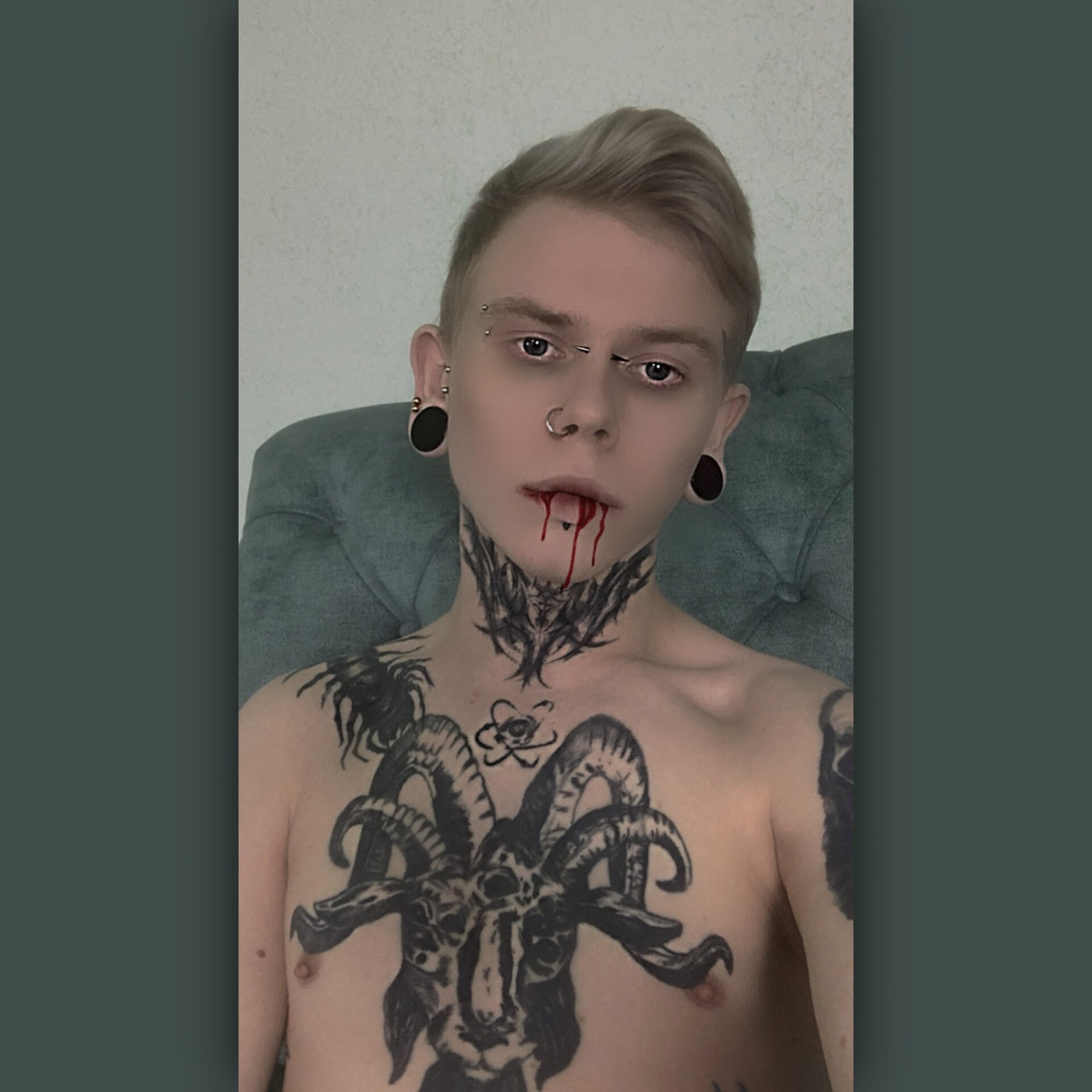 XXX Porn Photo of Nude _Horny_Boy_Hot 6