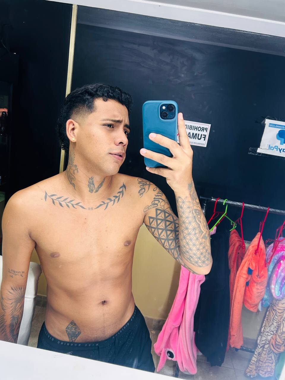 XXX Porn Photo of Nude Hot_Boys_69 8