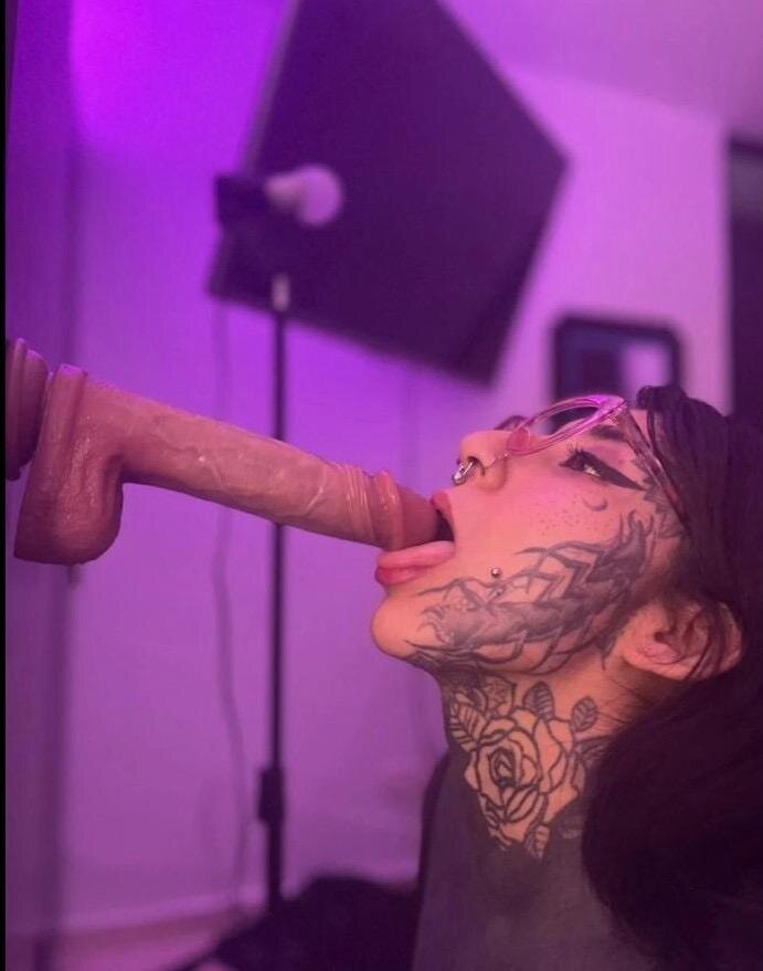 XXX Porn Photo of Nude Dacota_Dmone01 6