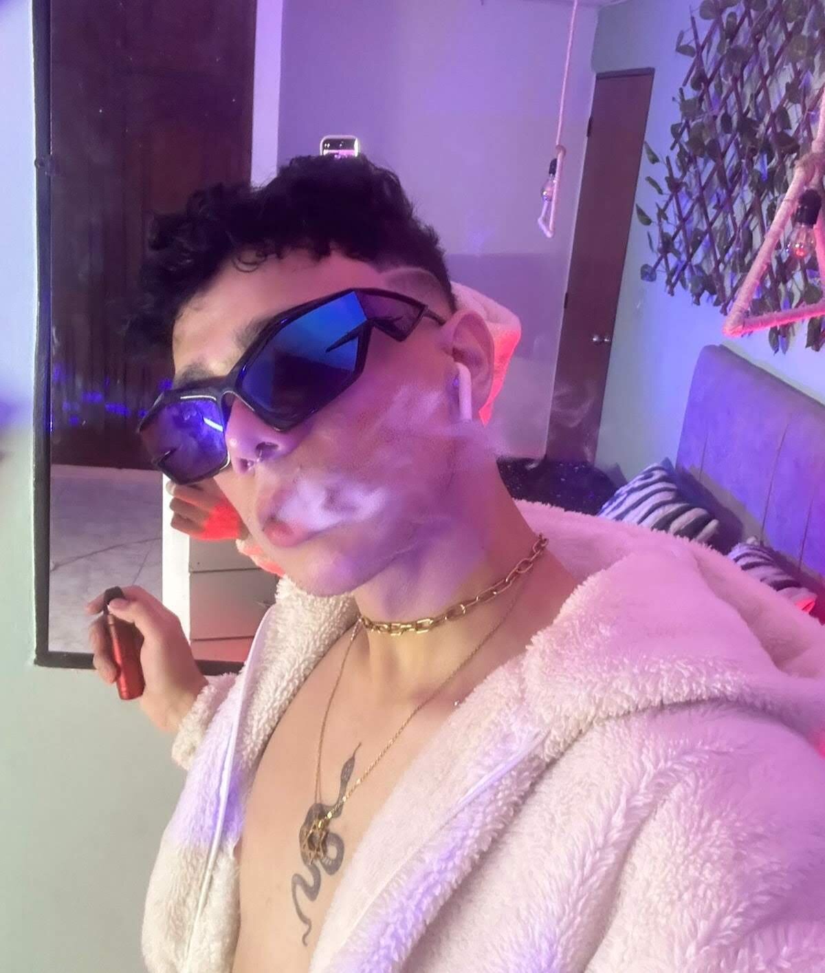 XXX Porn Photo of Nude Elbombondelcircuit 3
