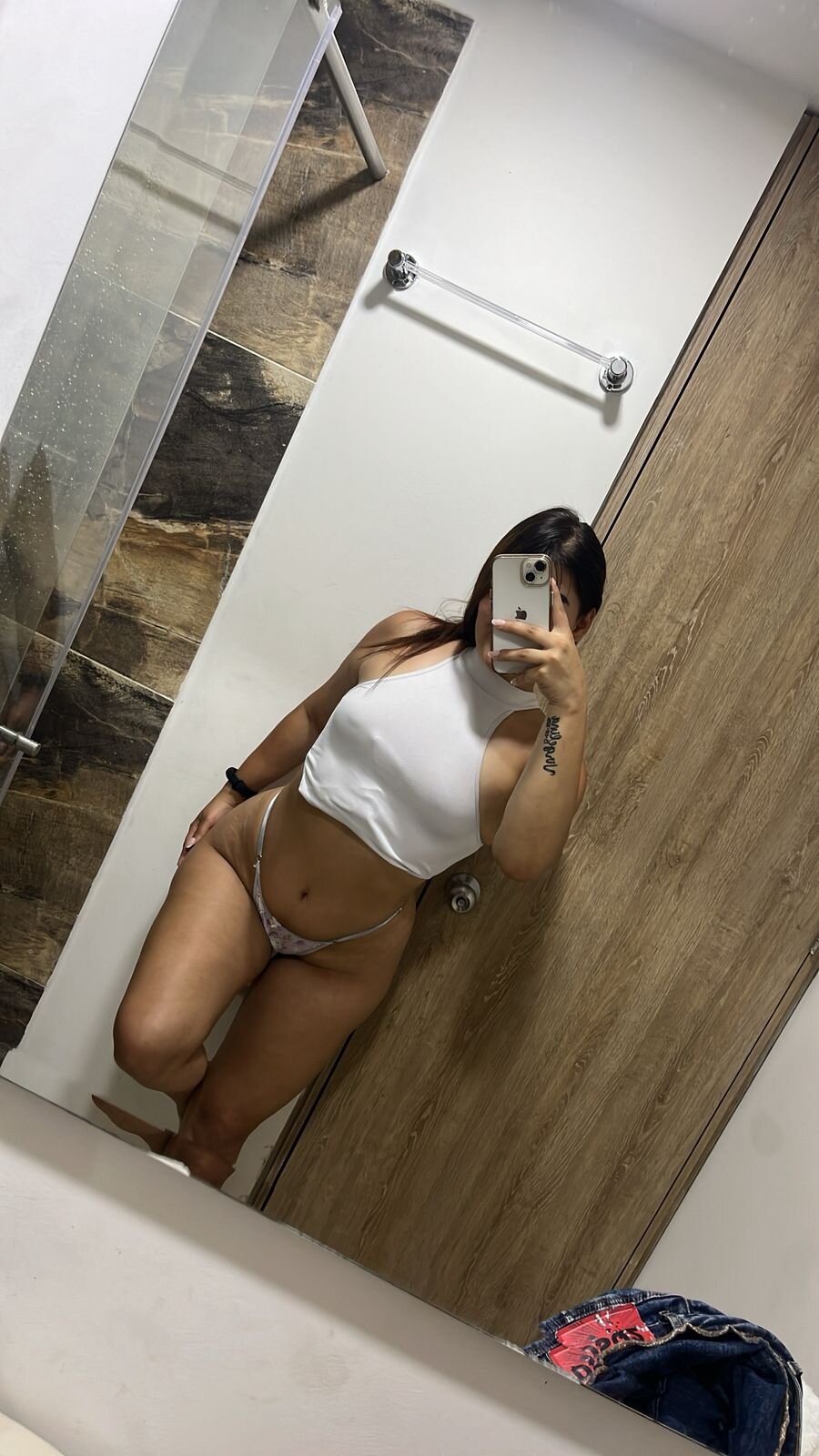 XXX Porn Photo of Nude Maxinnevance 4