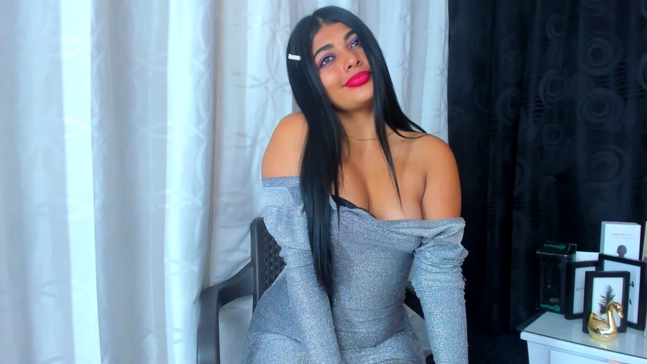 XXX Porn Photo of Nude AnnieRamirez 54