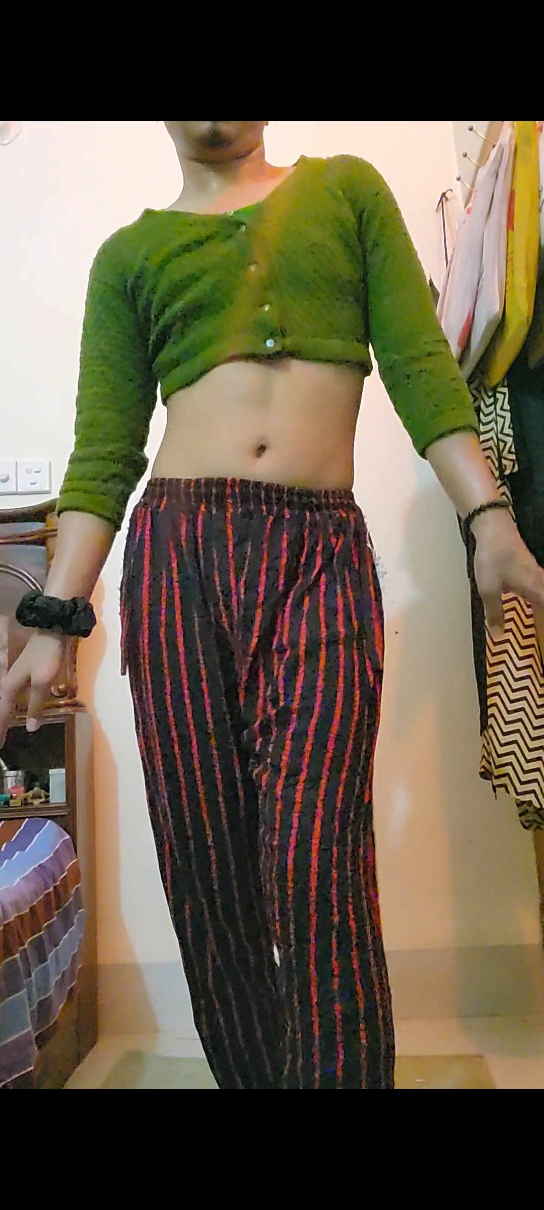 XXX Porn Photo of Nude Aliyah_The_GloomingStar 2