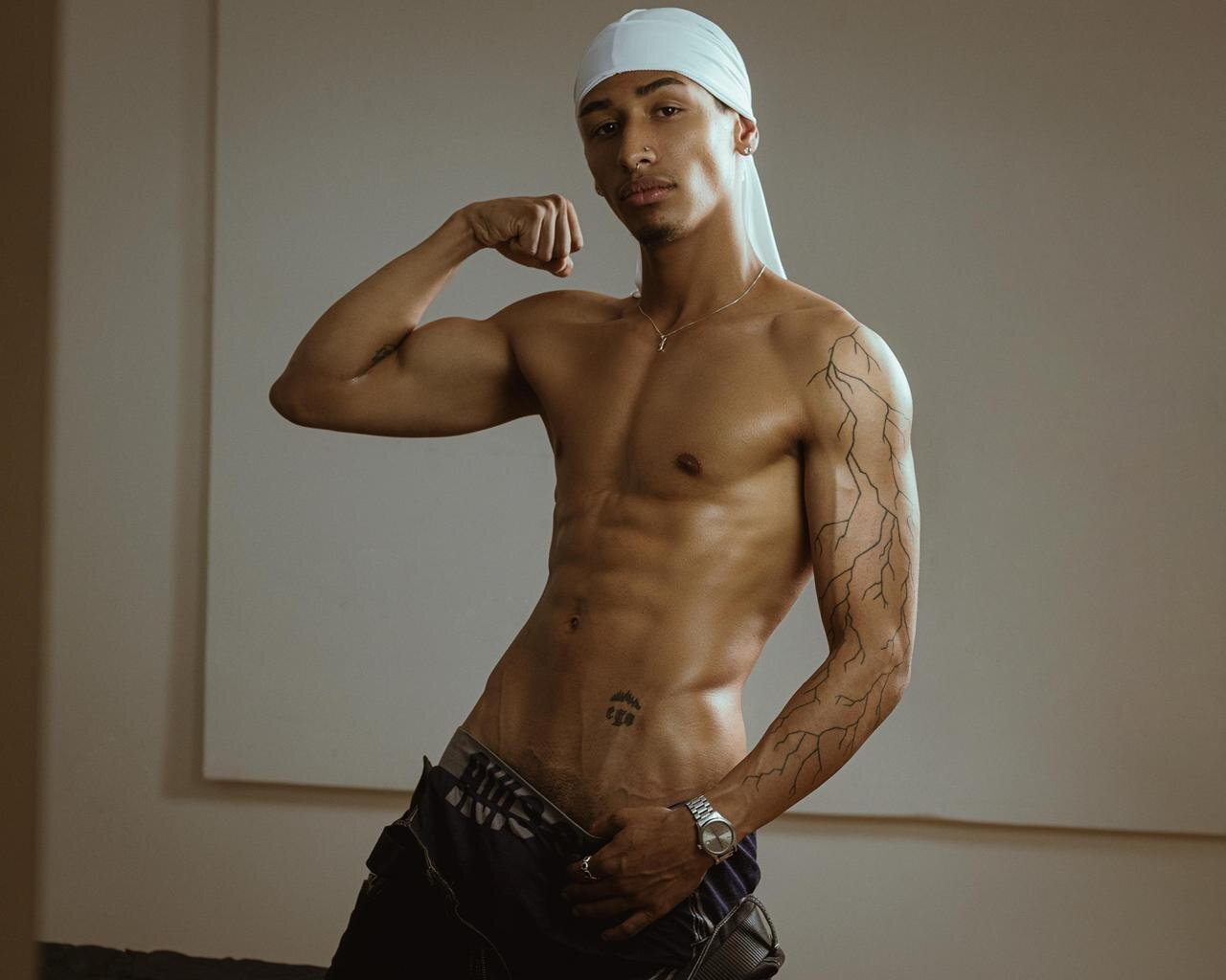 XXX Porn Photo of Nude Leon_Creed 1
