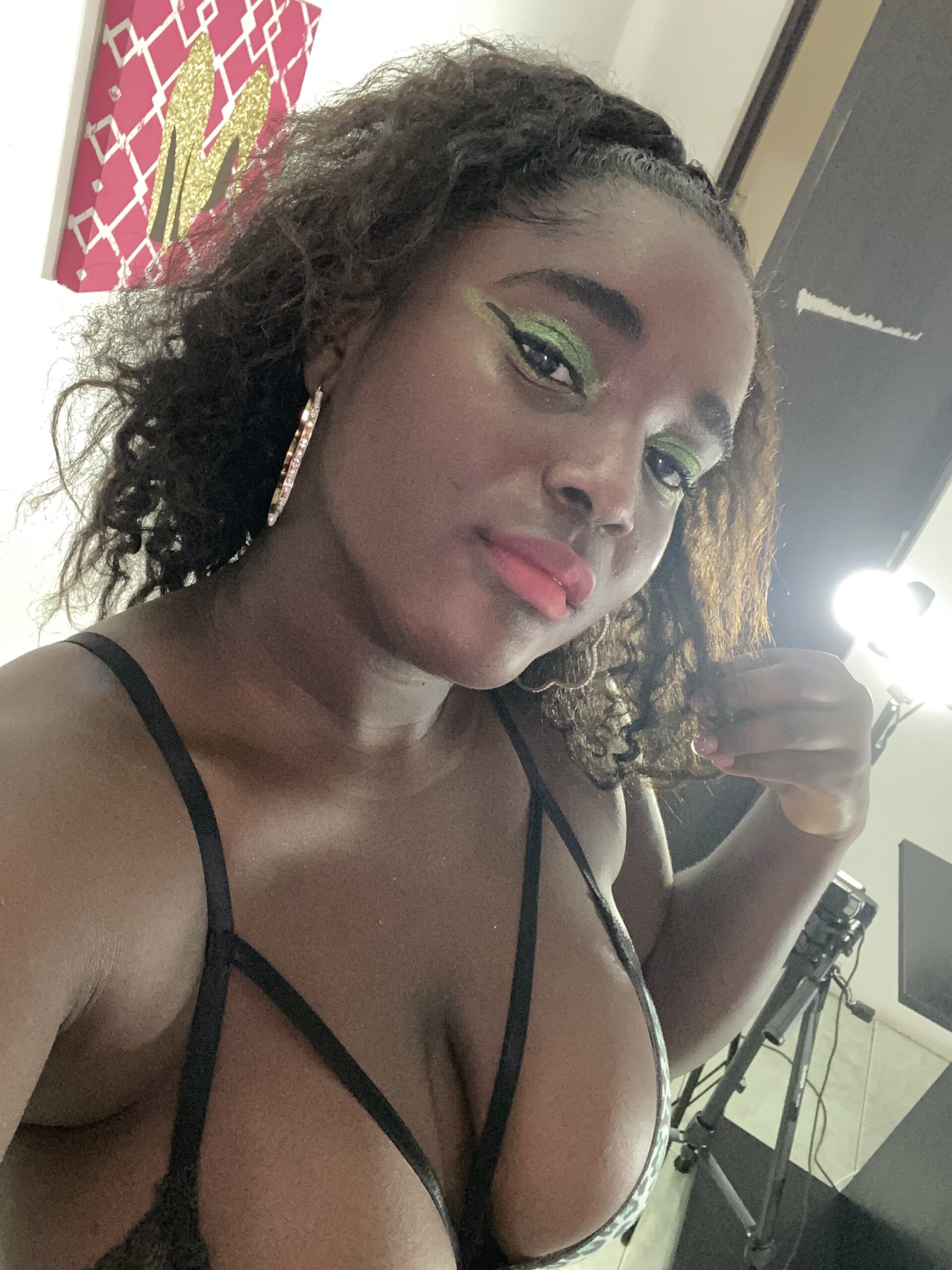 XXX Porn Photo of Nude YHENDELYN_STONE 3